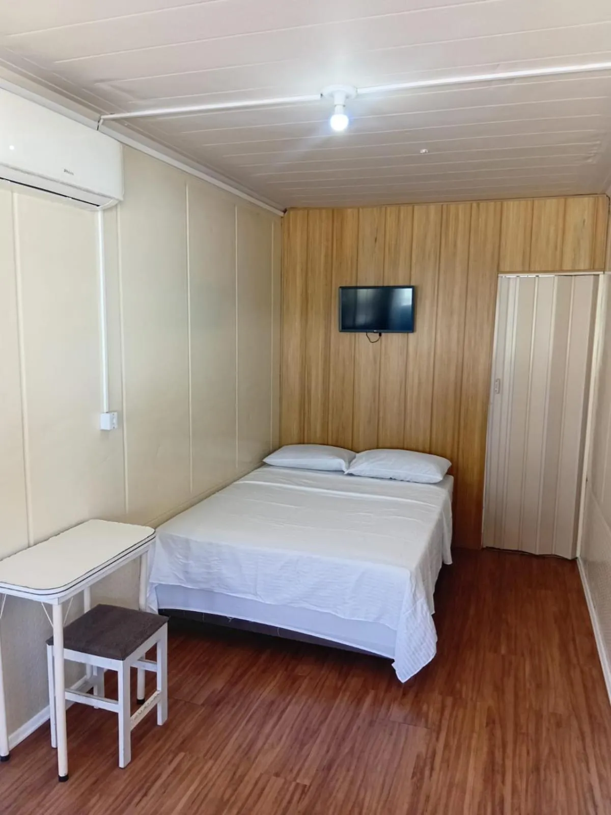 Bed in Suíte Barros