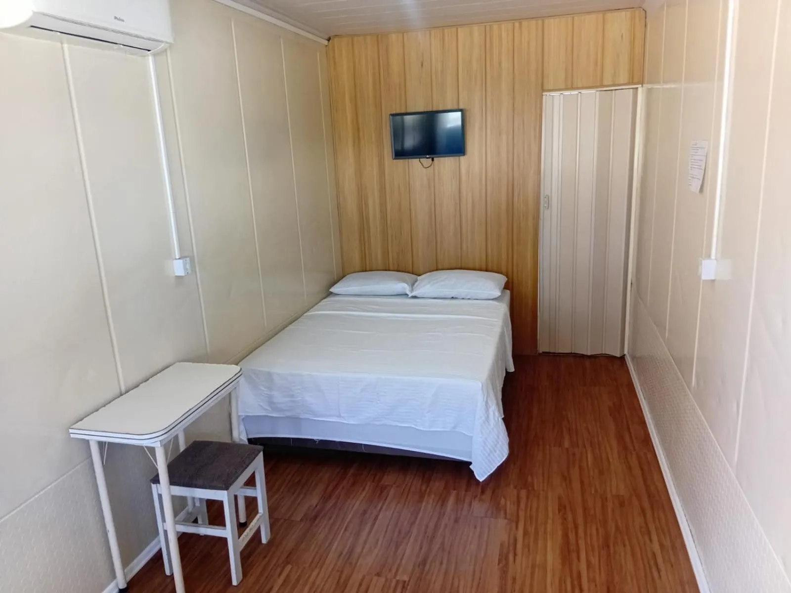 Bed in Suíte Barros