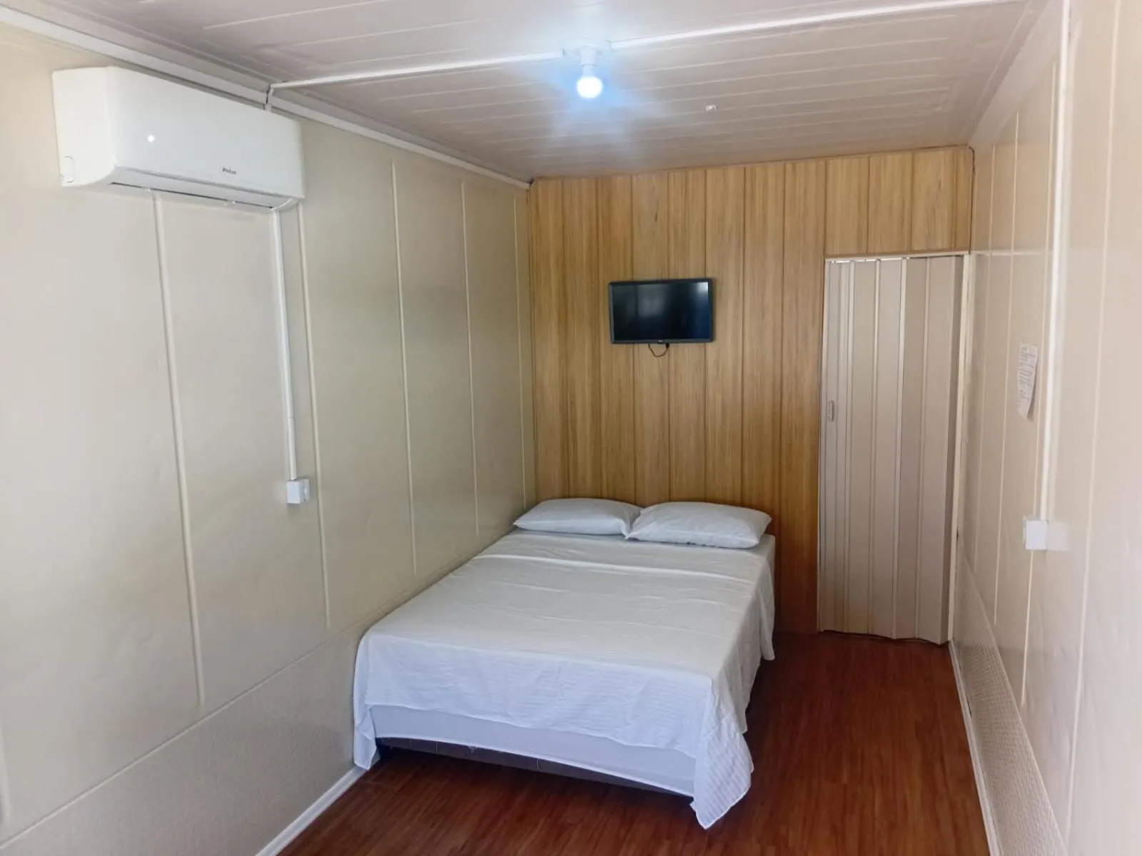 Bed in Suíte Barros