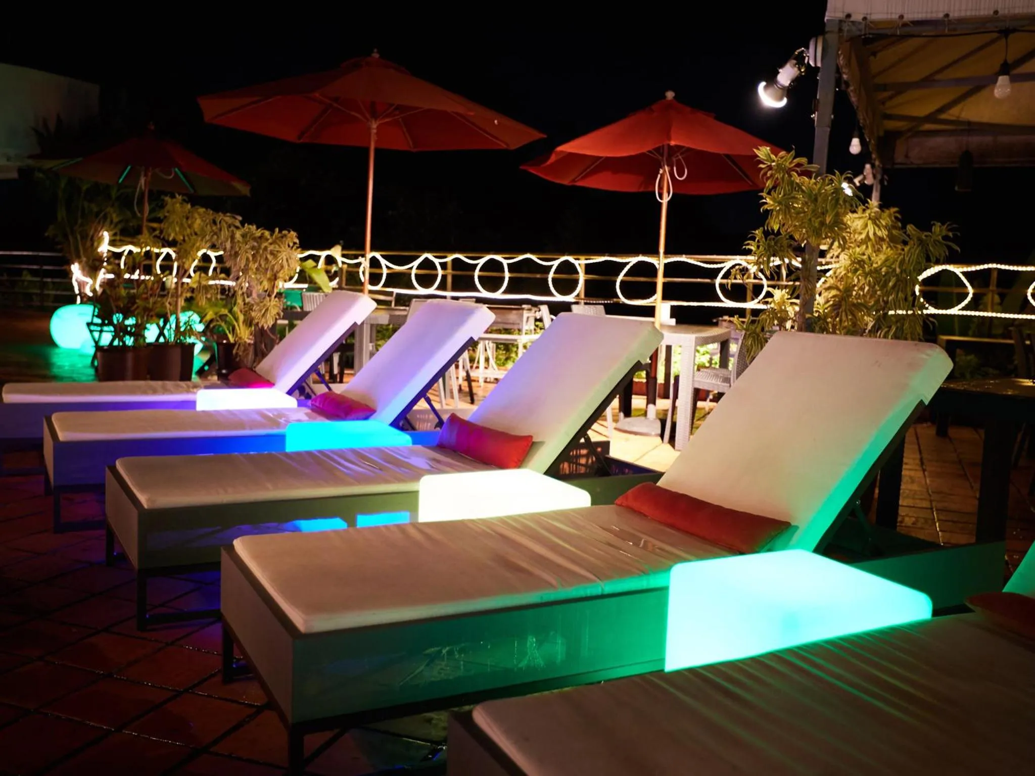 Activities in The Pool Resort Villa Hasta Manana