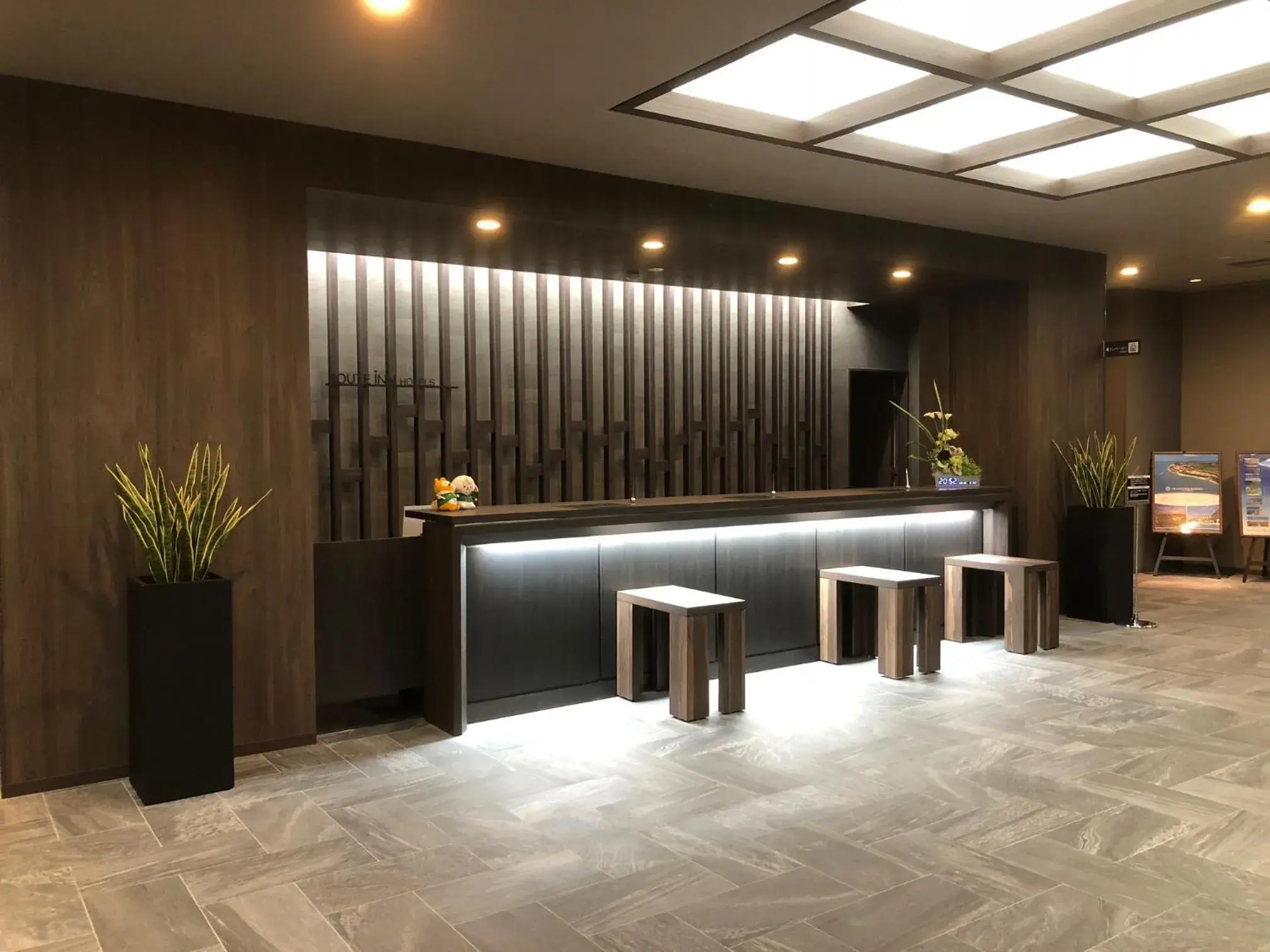 Lobby or reception in Hotel Route-Inn Grand Muroran Lobby or reception in Hotel Route-Inn Grand Muroran