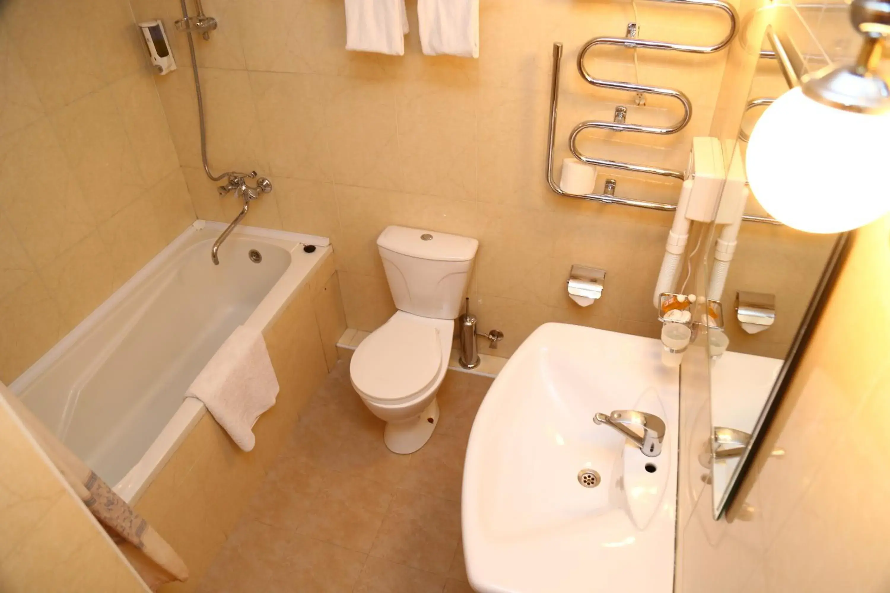 Standard Double or Twin Room in Malika Prime Hotel Standard Double or Twin Room in Malika Prime Hotel