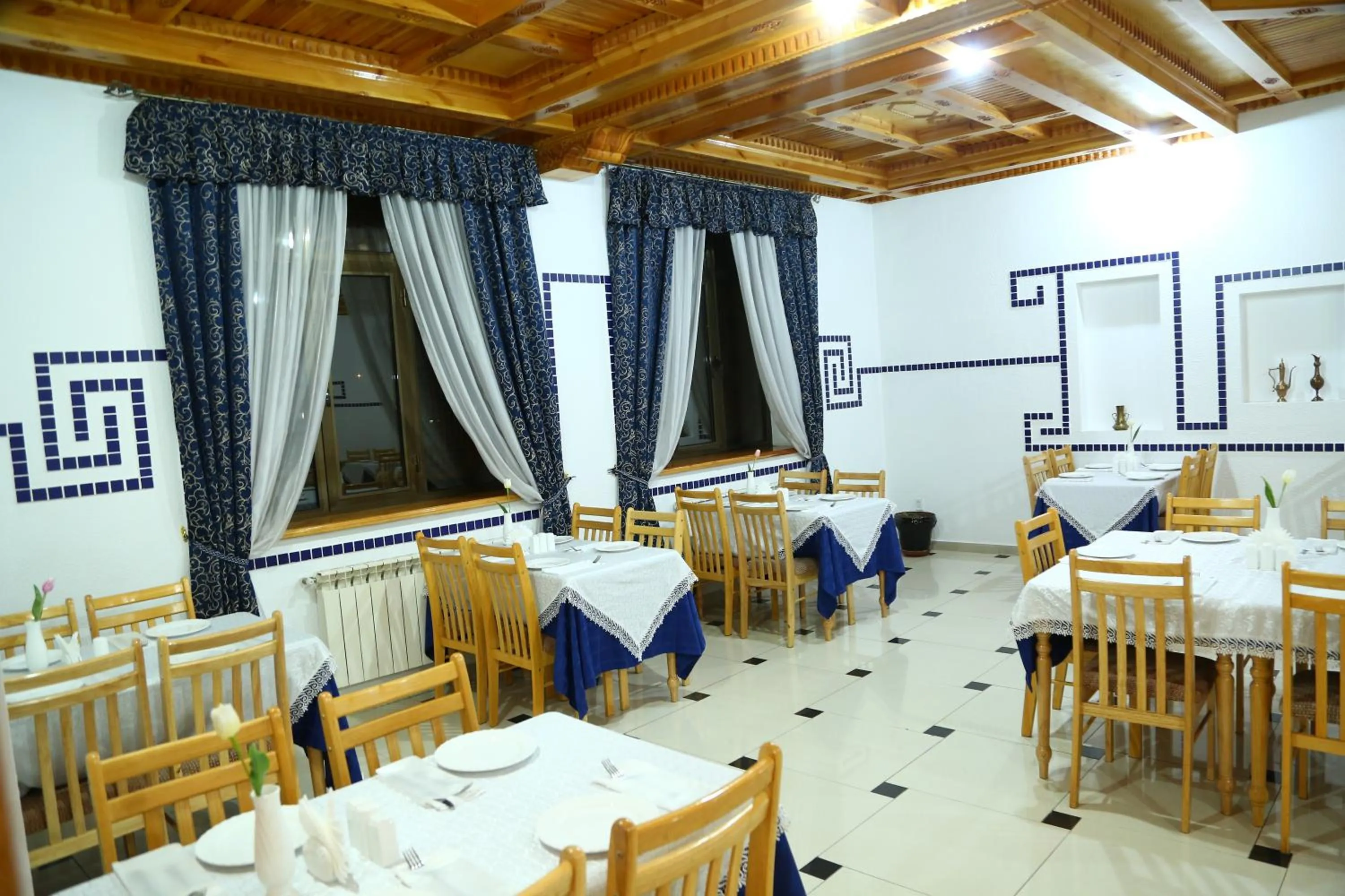 Restaurant/places to eat in Malika Prime Hotel