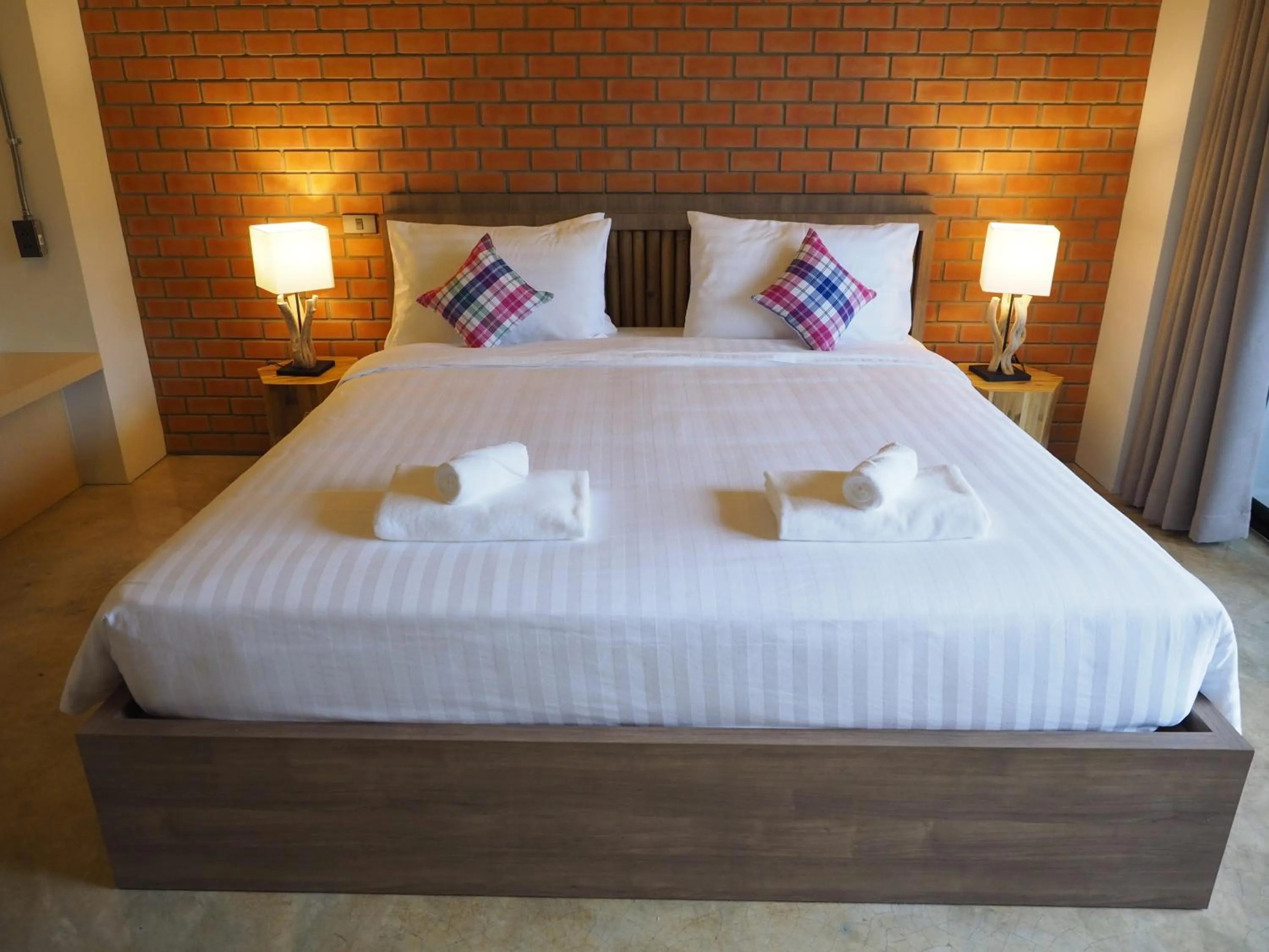 Bed in Luck Esan Loft