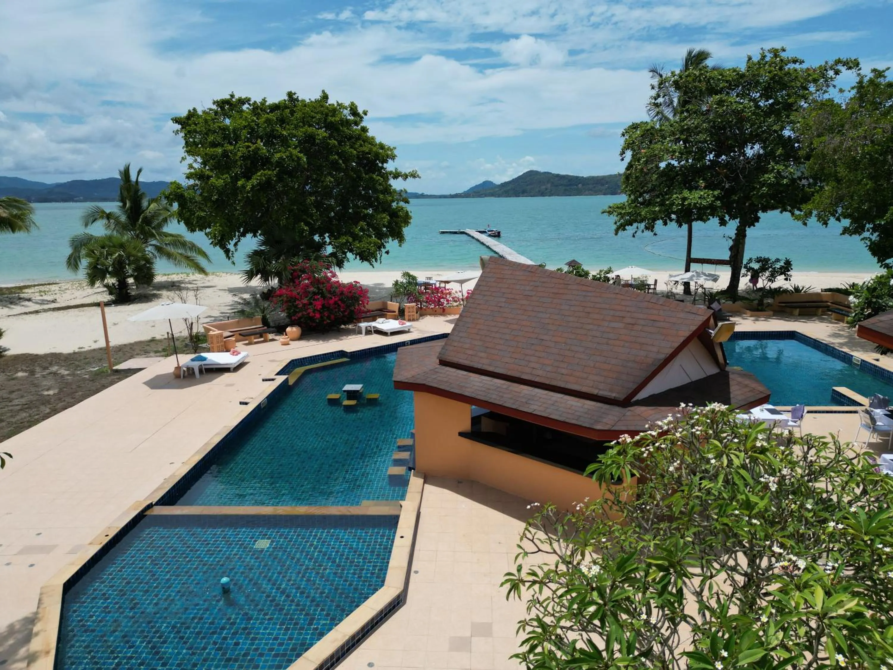 Pool view in Cruiser Island By Swiss-Belhotel