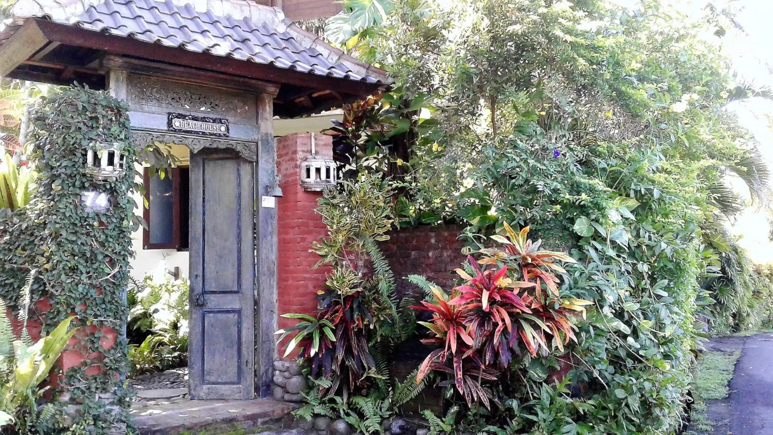 Facade/entrance in Pondok Pisces Bungalows Balian Beach