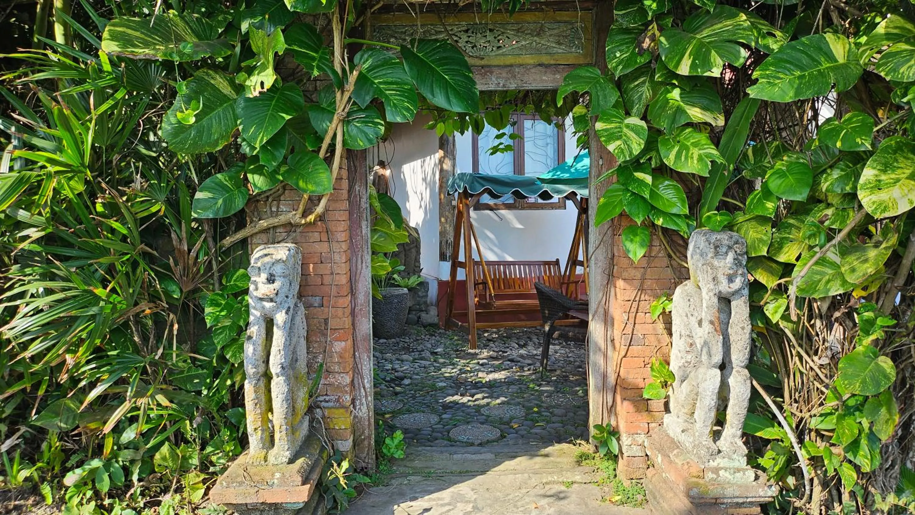 Facade/entrance in Pondok Pisces Bungalows Balian Beach