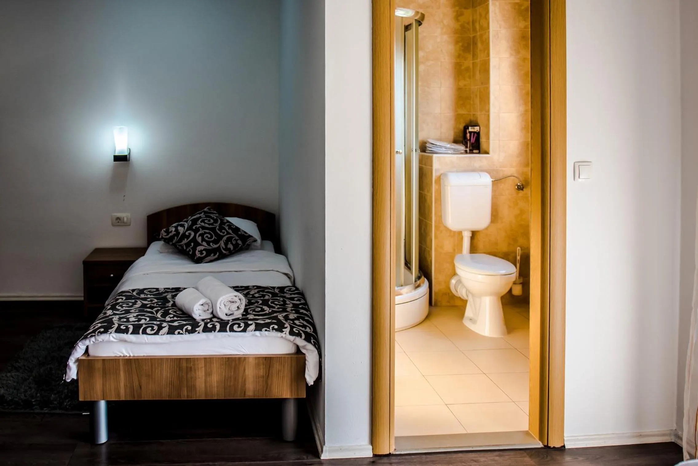 Bed in Hotel Villa Monako