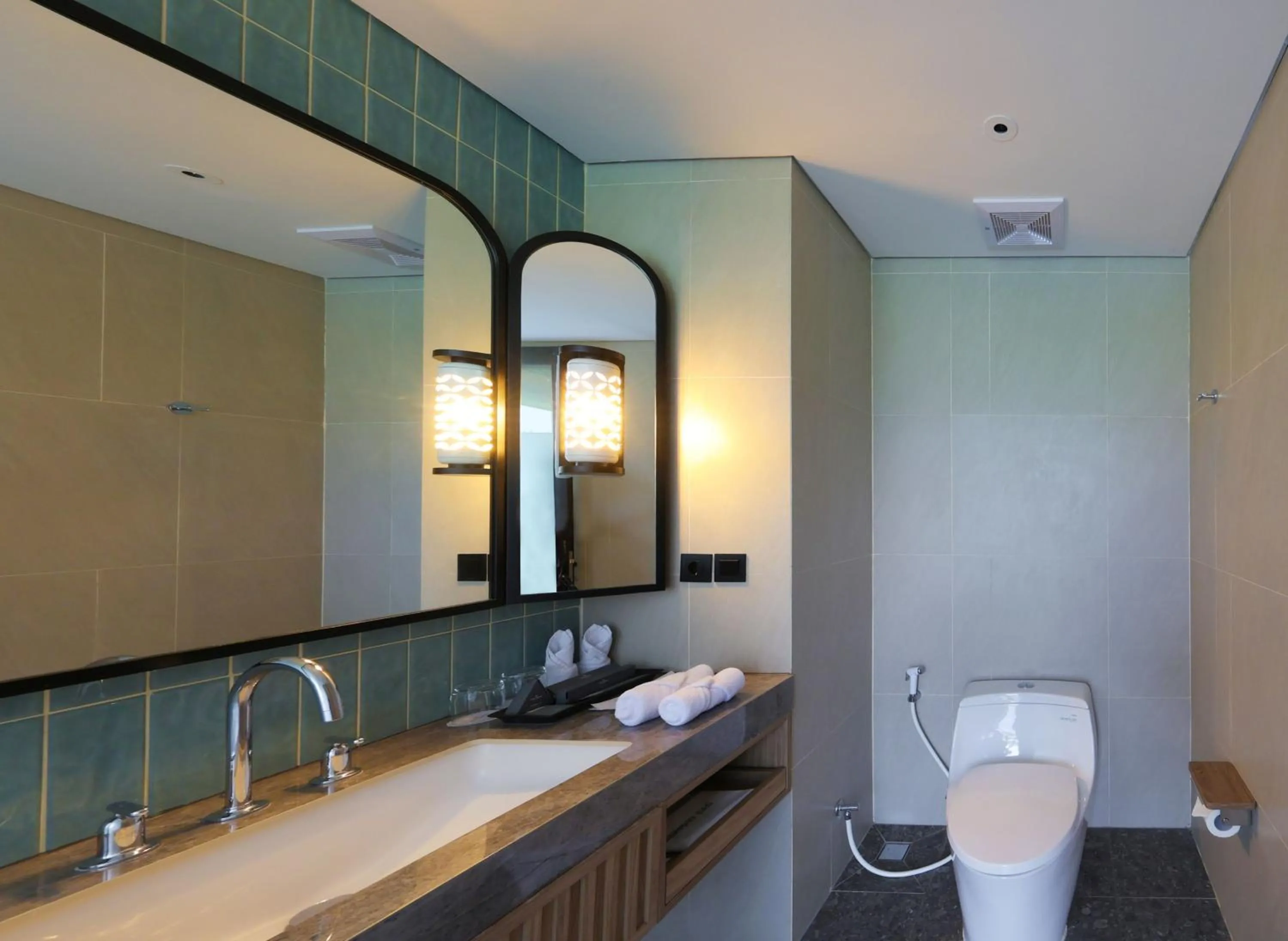 Bathroom in Hotel Santika Premiere Garut
