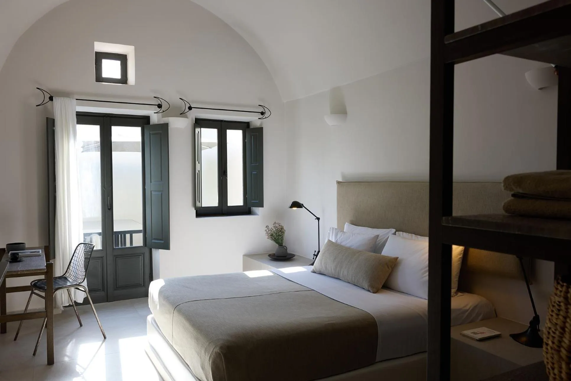 Bedroom, Bed in Bellonias Villas
