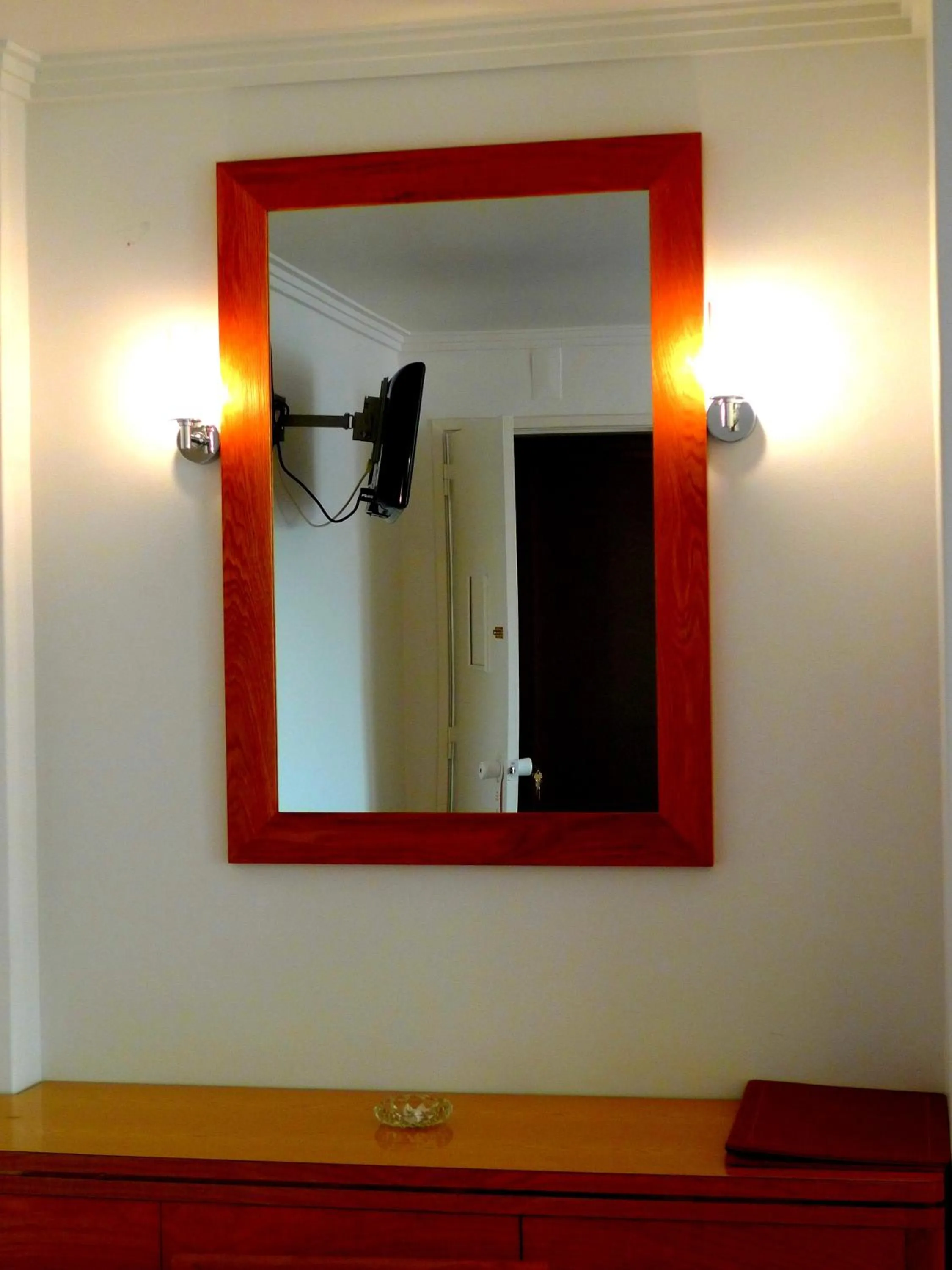 Photo of the whole room in Albergaria Senhora do Monte