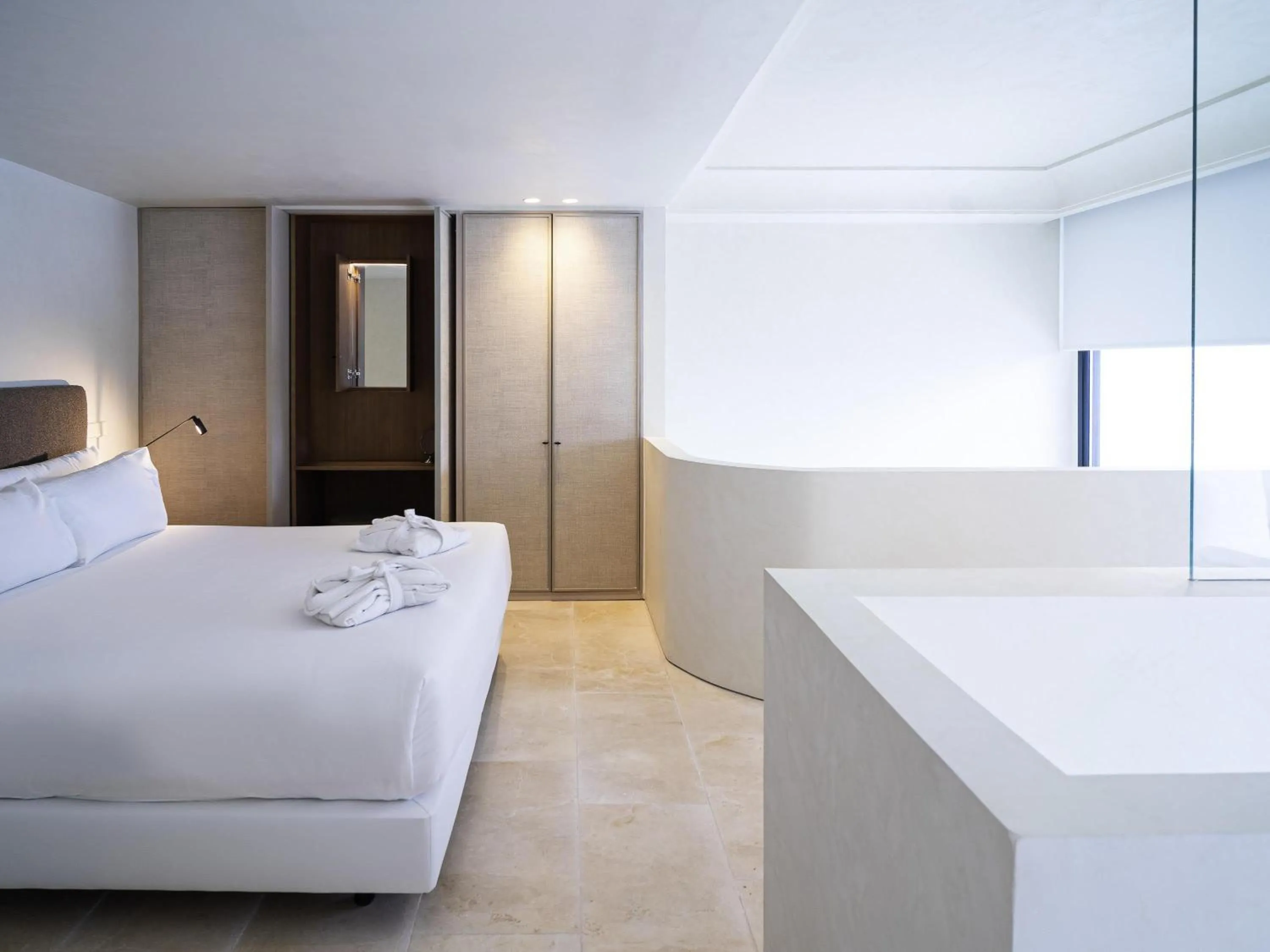 Bedroom, Bed in Mercure Benidorm