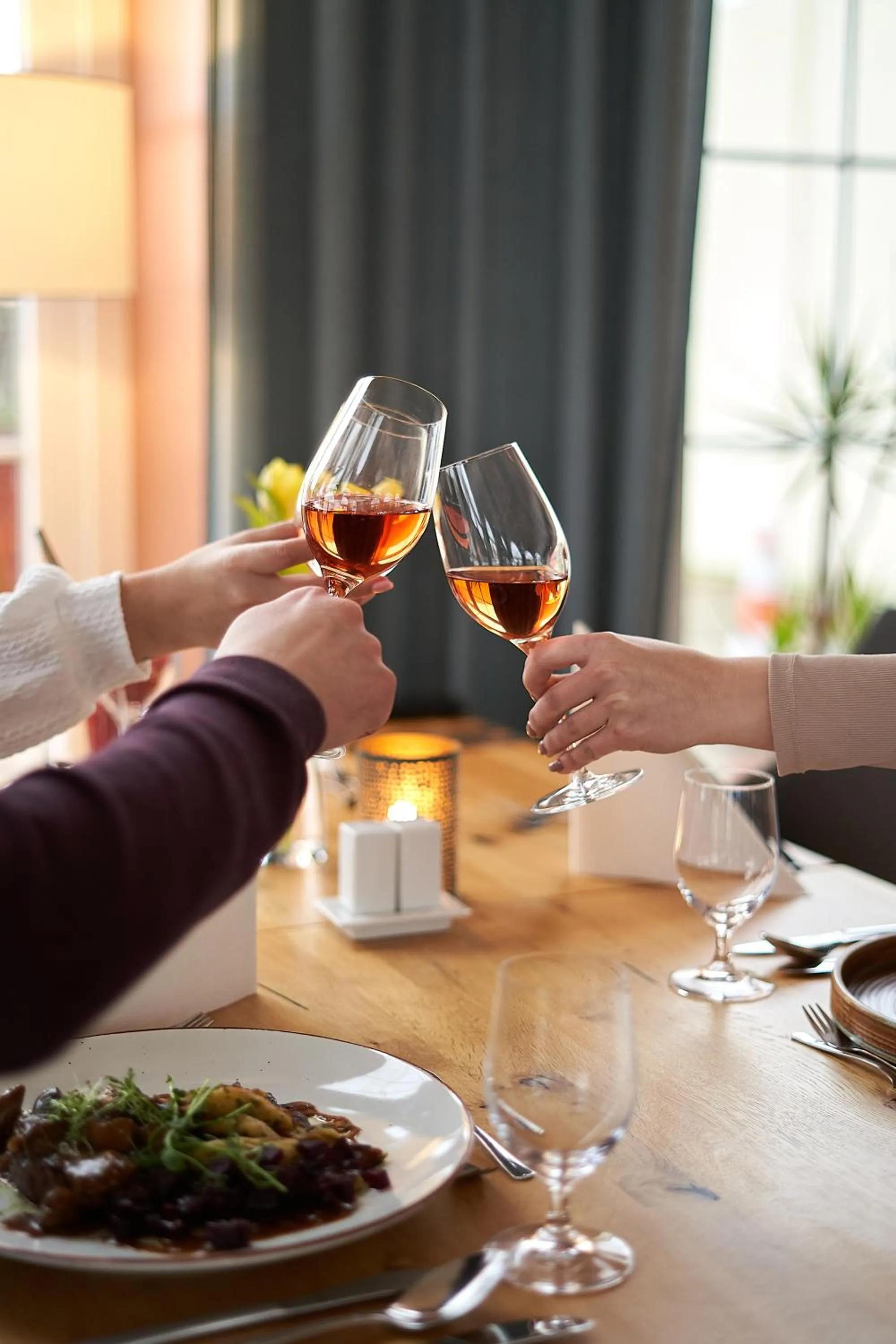 Restaurant/places to eat in Chalets Franciska Major, Pro Village