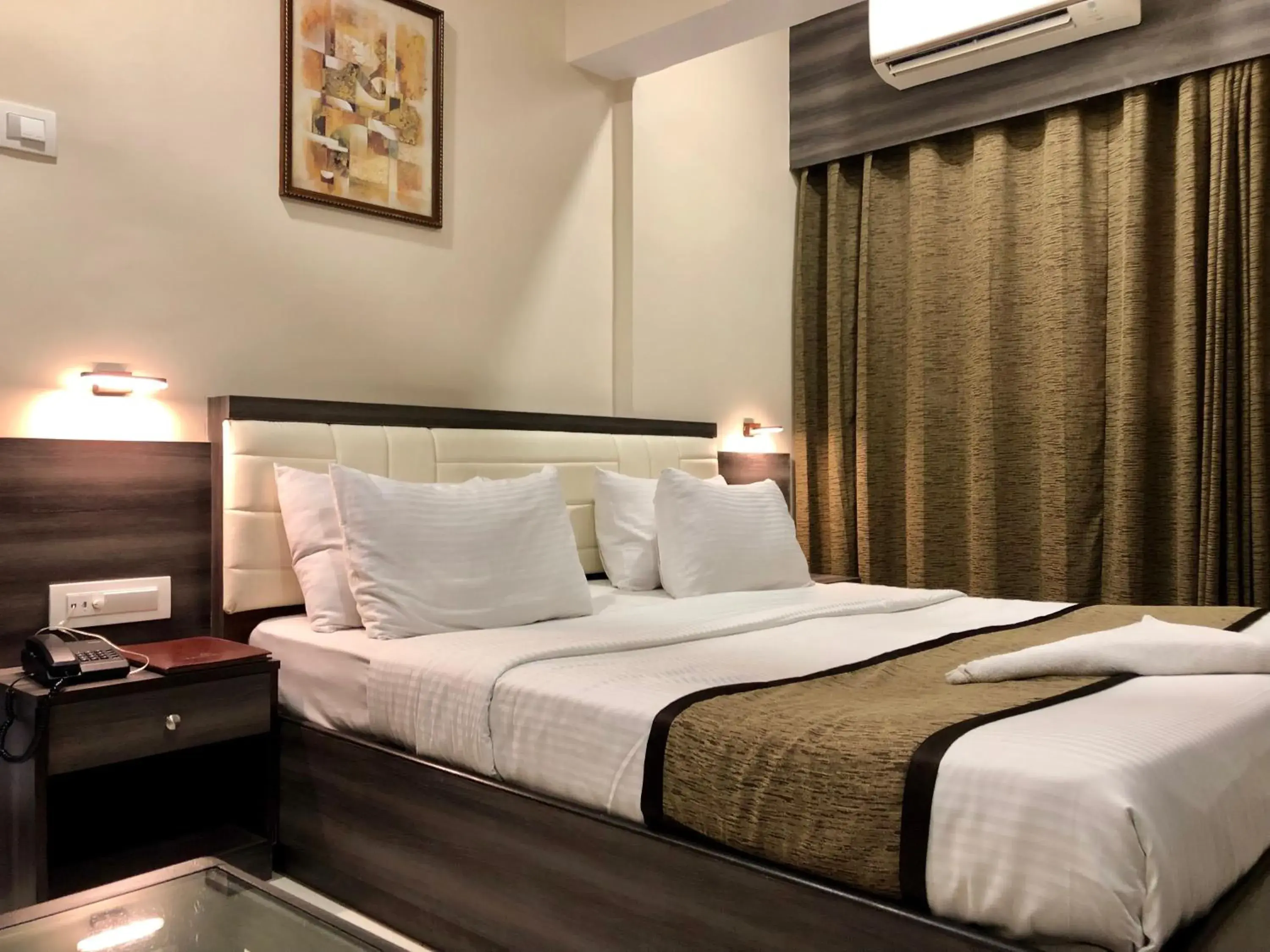 bunk bed, Bed in Hotel Avon Ruby Dadar bunk bed, Bed in Hotel Avon Ruby Dadar