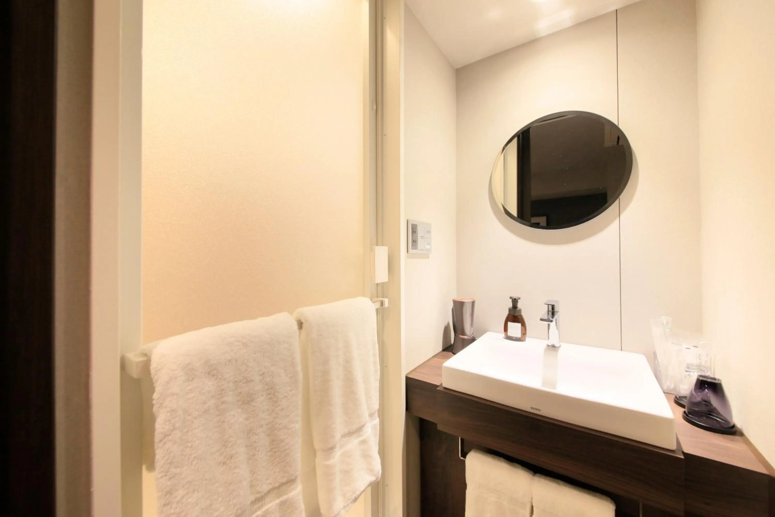 Photo of the whole room in S-peria Inn Nihombashi Hakozaki