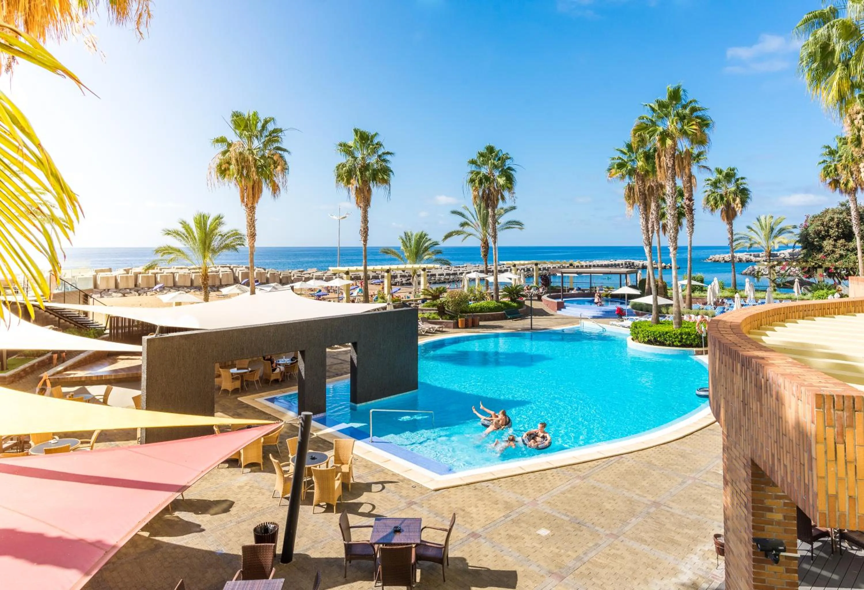 Beach in Calheta Beach - All-inclusive - Savoy Signature