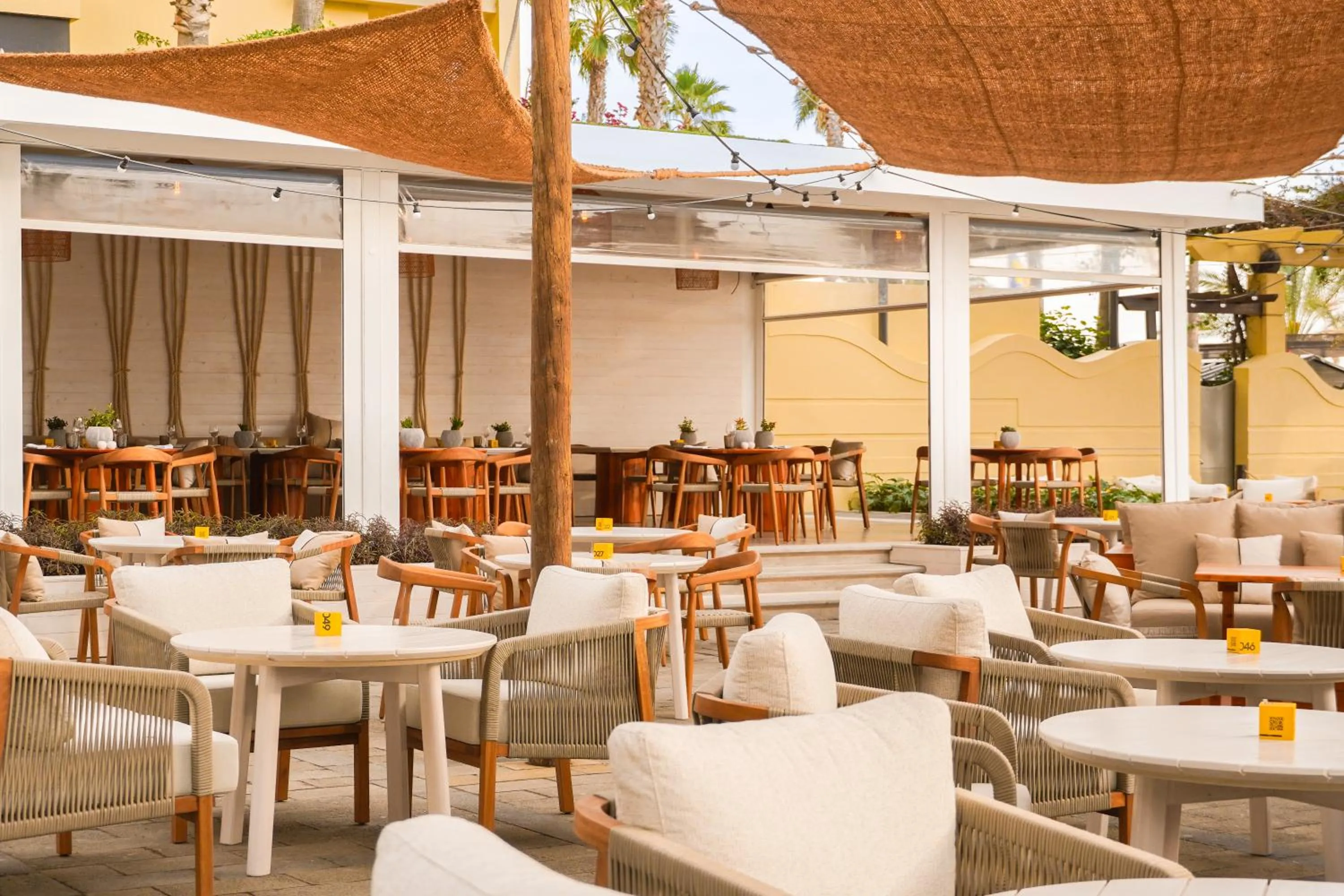 Restaurant/places to eat in Calheta Beach - All-inclusive - Savoy Signature