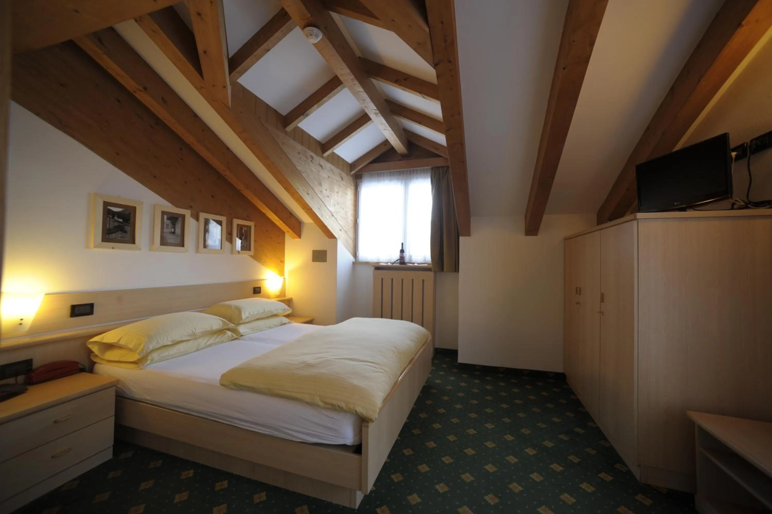 Photo of the whole room, Bed in Alpstyle Hotel Albolina Wellness & Beauty