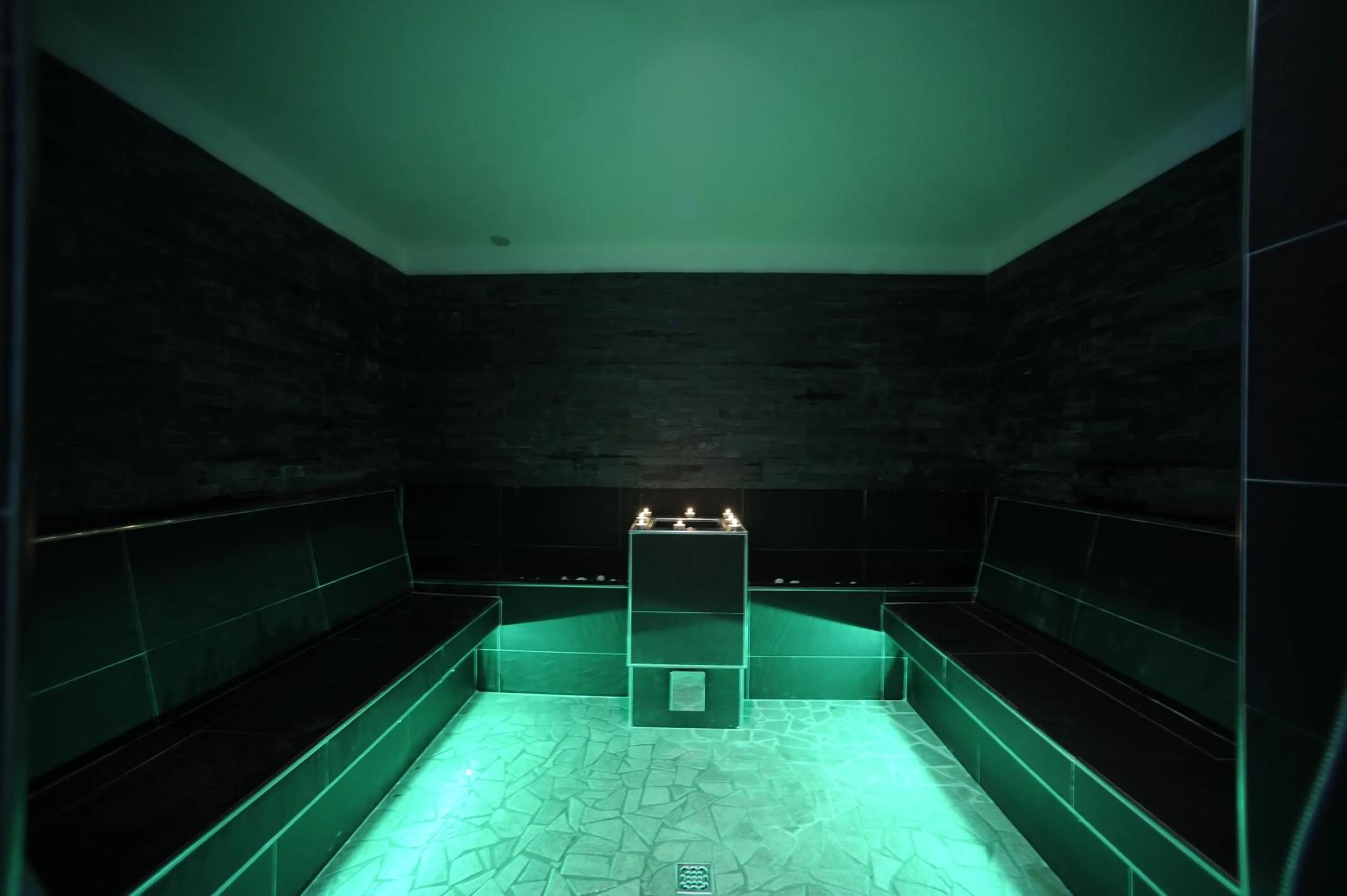 Steam room in Alpstyle Hotel Albolina Wellness & Beauty