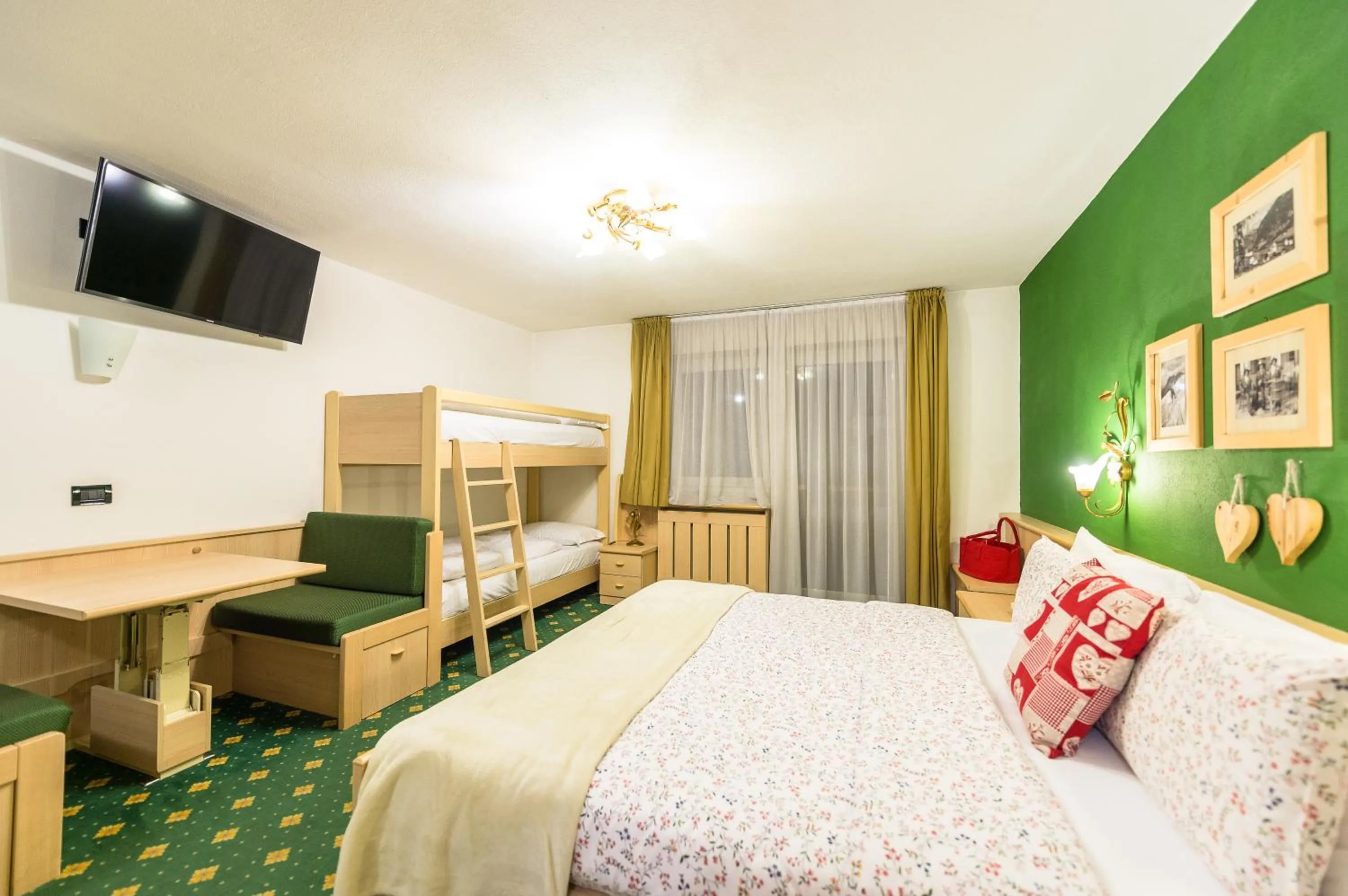 Balcony/Terrace, Bed in Alpstyle Hotel Albolina Wellness & Beauty