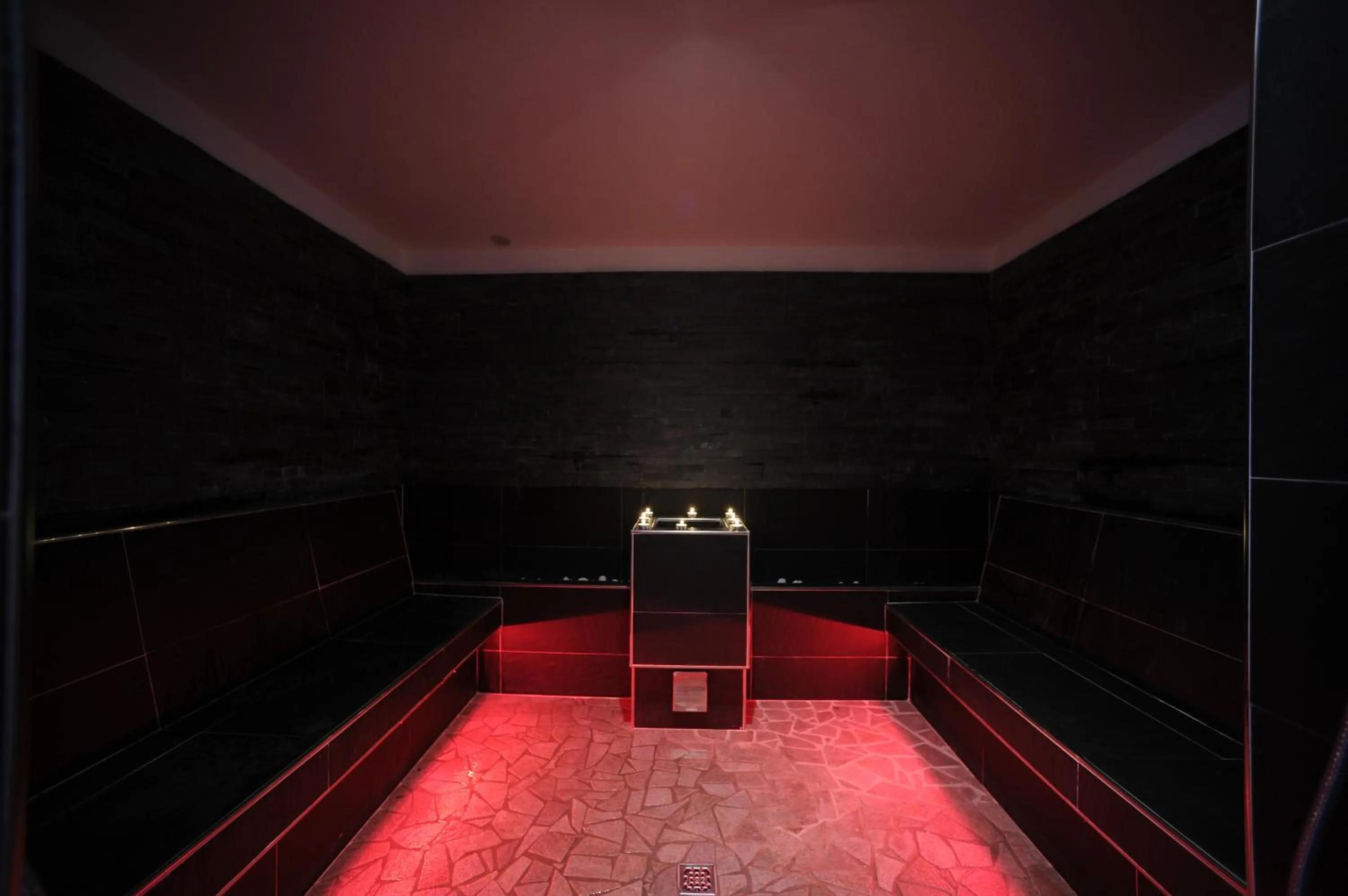 Steam room in Alpstyle Hotel Albolina Wellness & Beauty