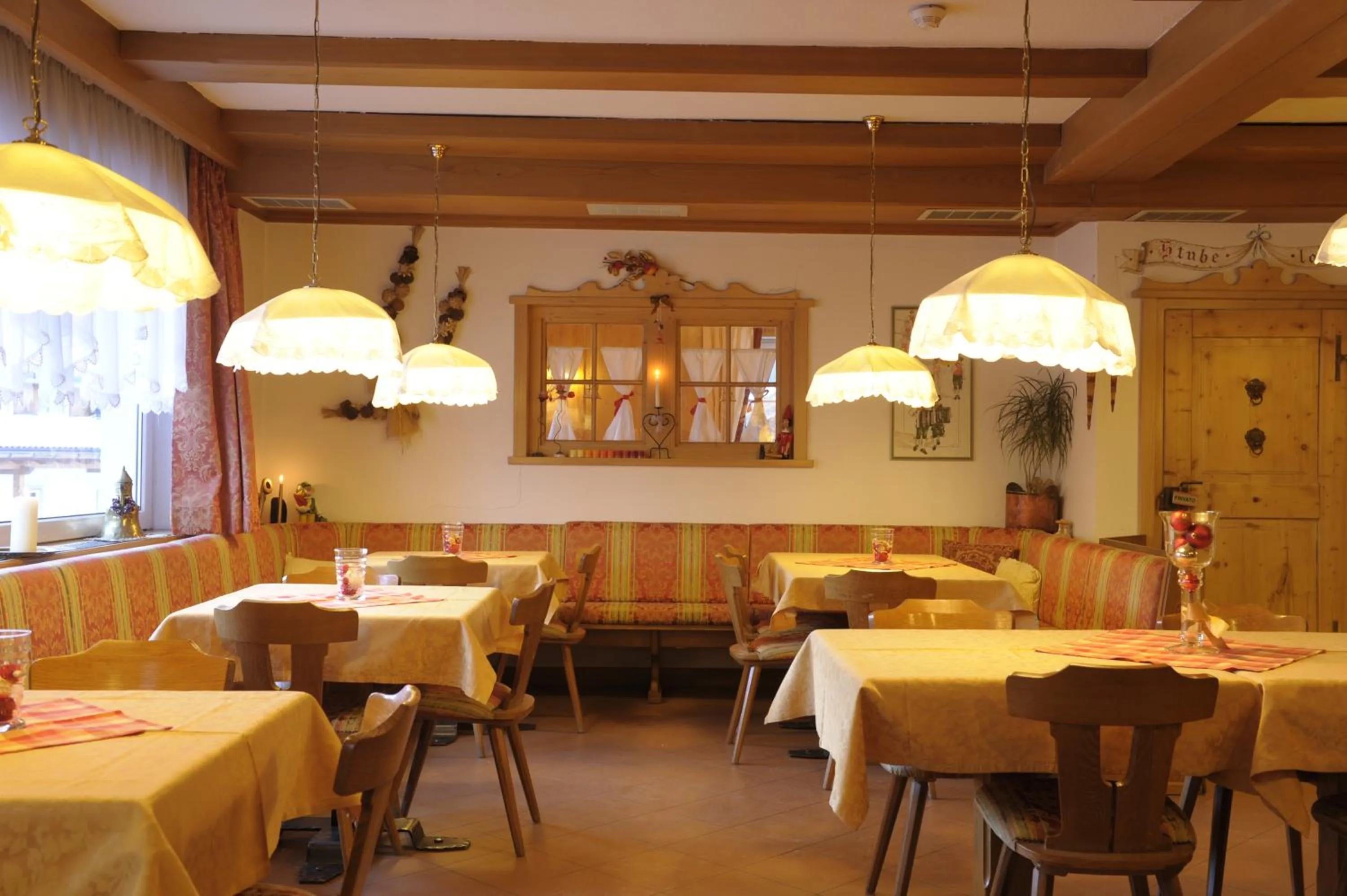 Restaurant/places to eat in Alpstyle Hotel Albolina Wellness & Beauty