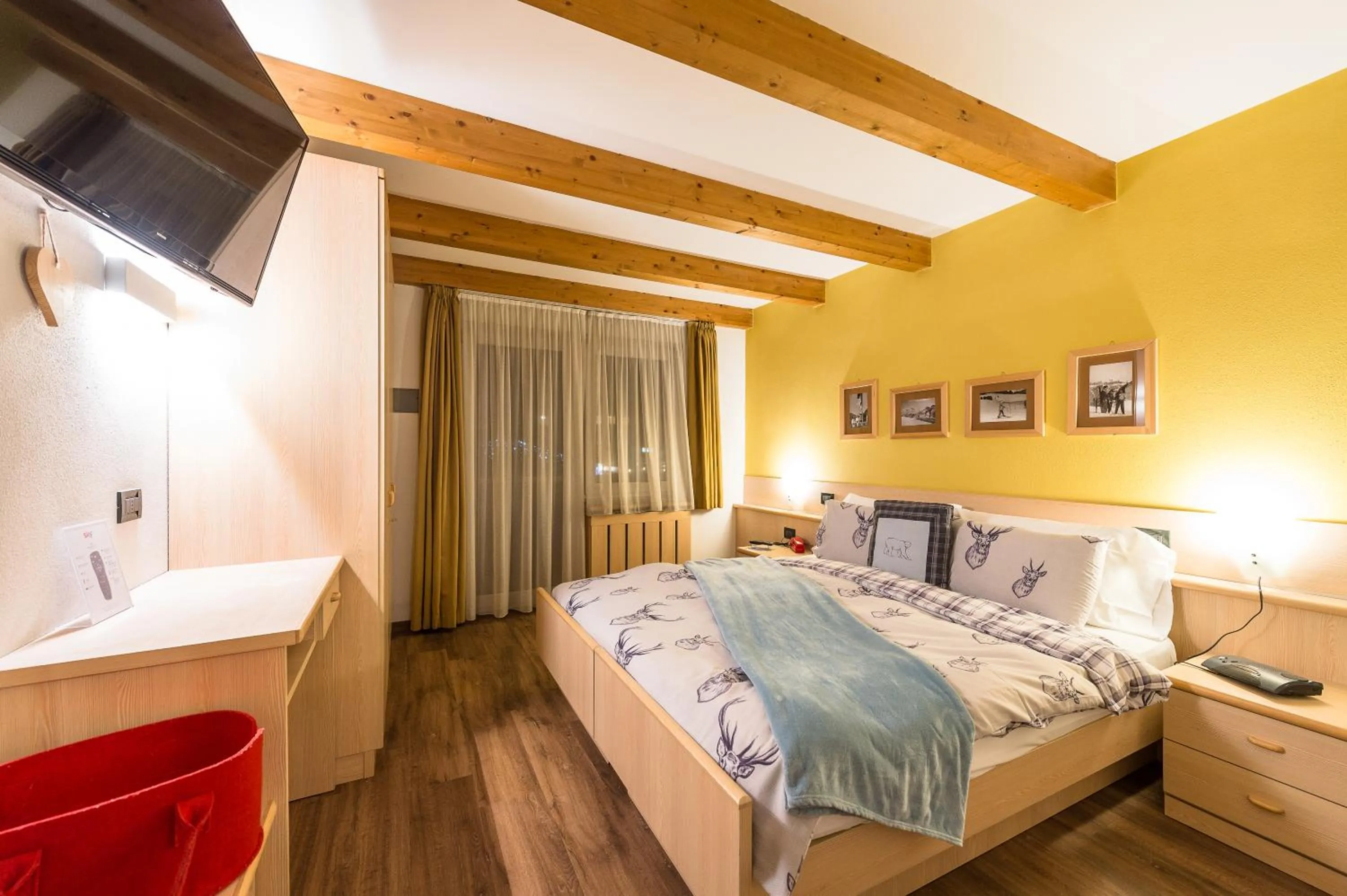 TV and multimedia, Bed in Alpstyle Hotel Albolina Wellness & Beauty