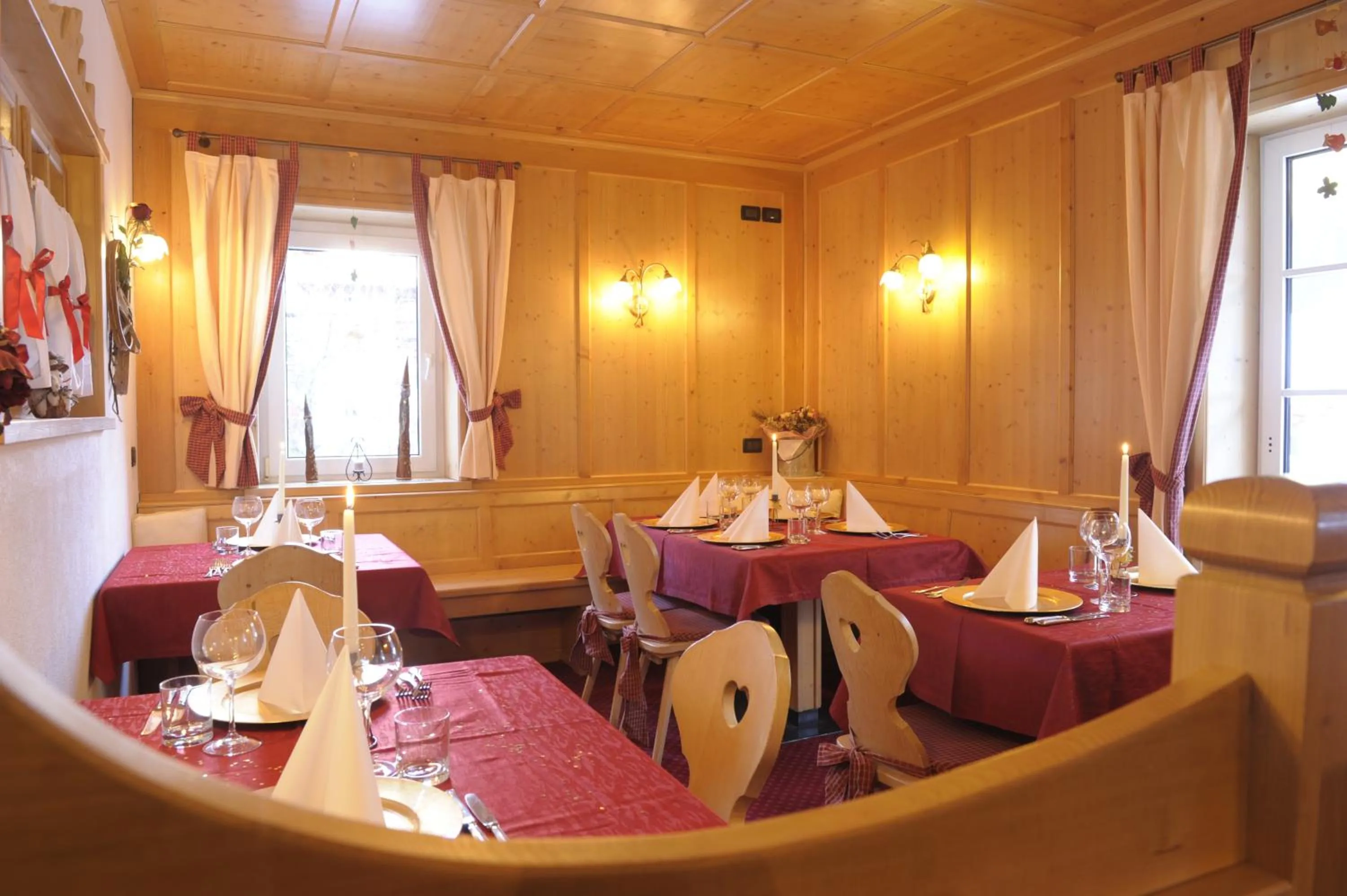 Restaurant/places to eat in Alpstyle Hotel Albolina Wellness & Beauty