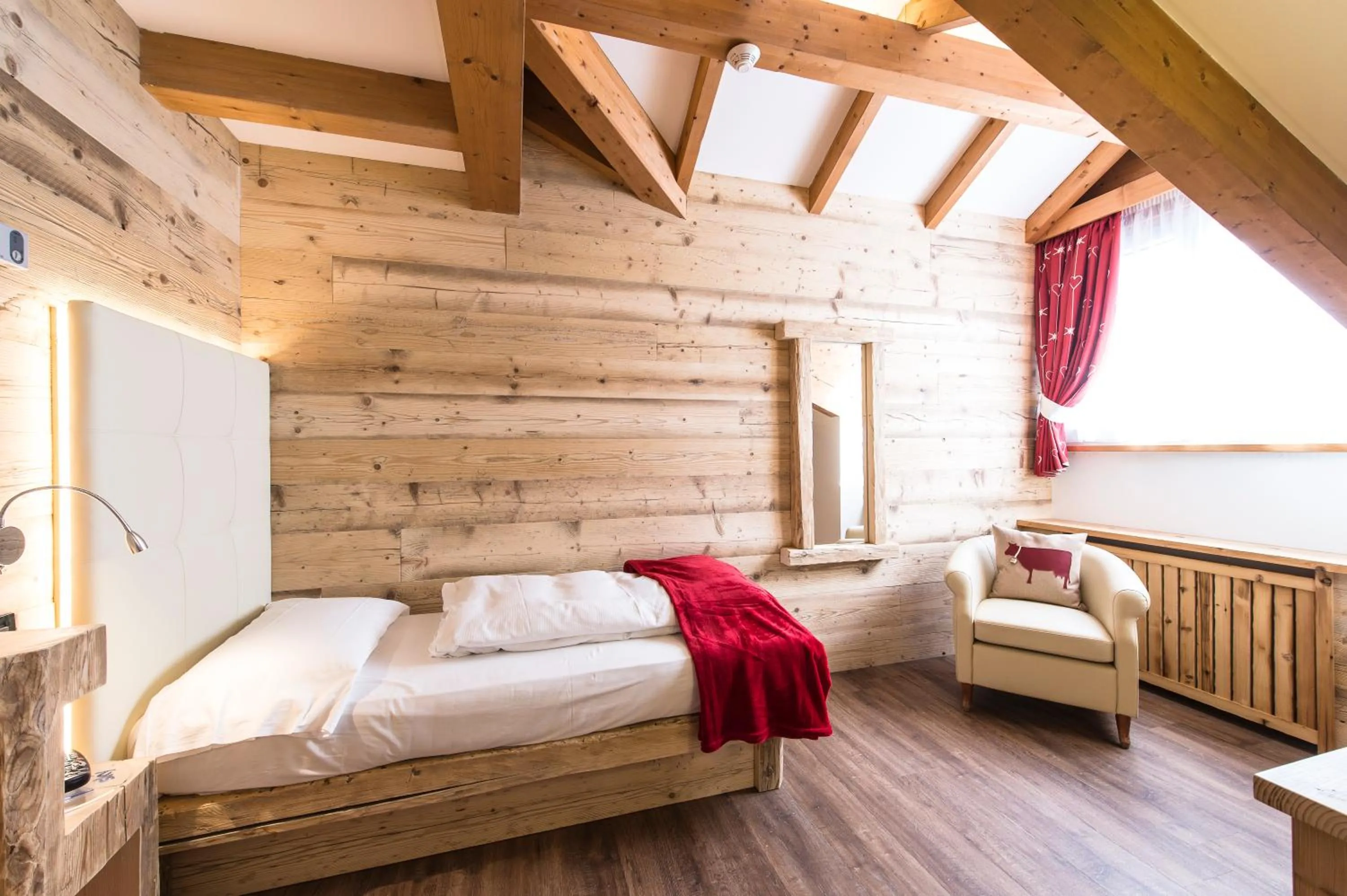 Bed in Alpstyle Hotel Albolina Wellness & Beauty