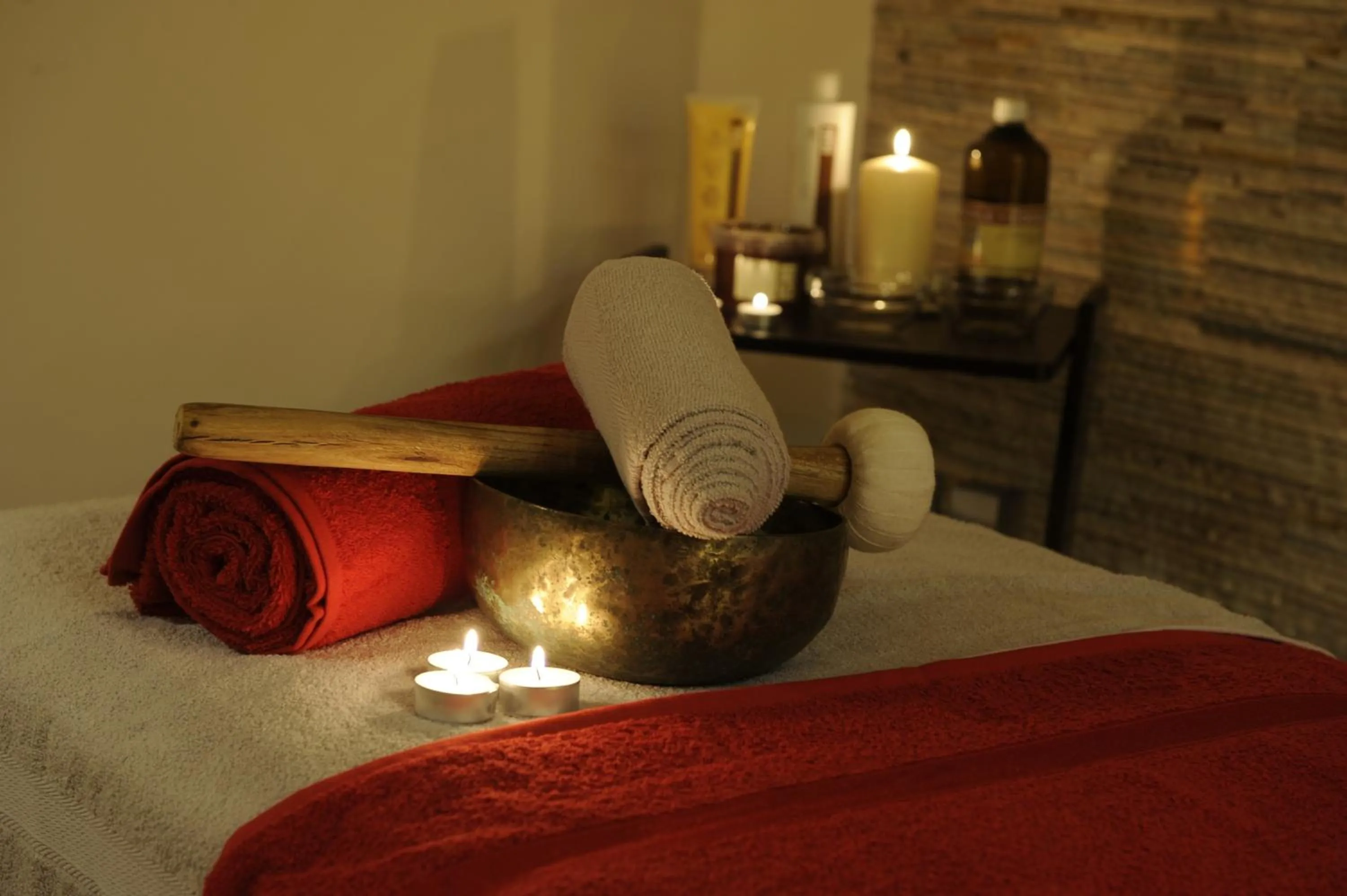 Massage, Bed in Alpstyle Hotel Albolina Wellness & Beauty