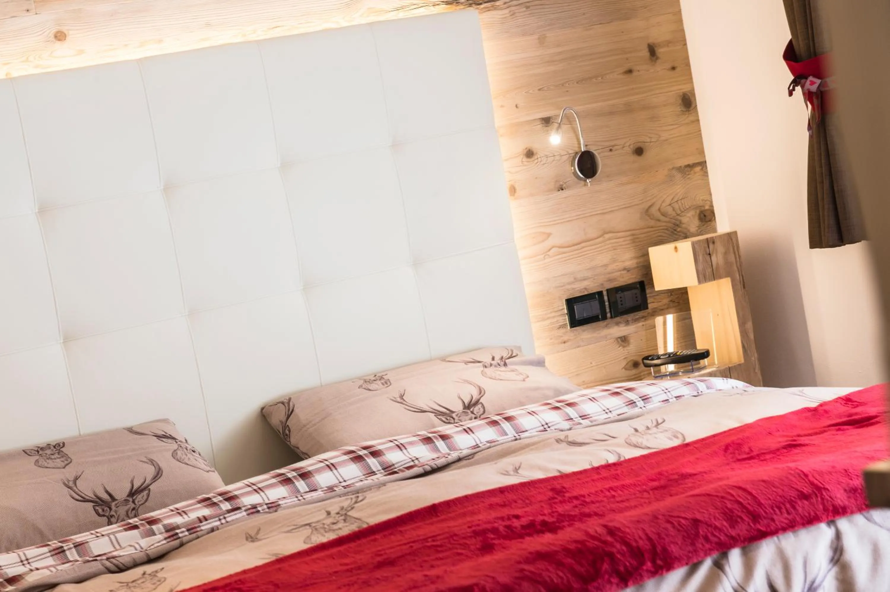Bed in Alpstyle Hotel Albolina Wellness & Beauty