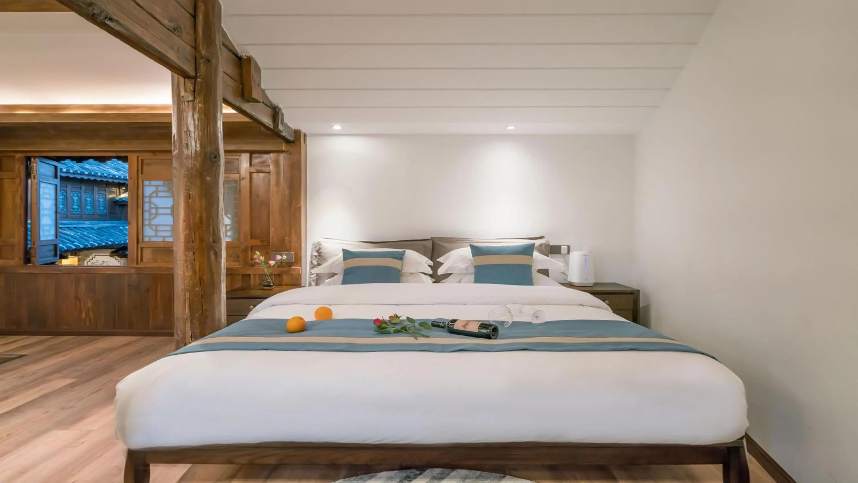 Bed in Artistic-Suite