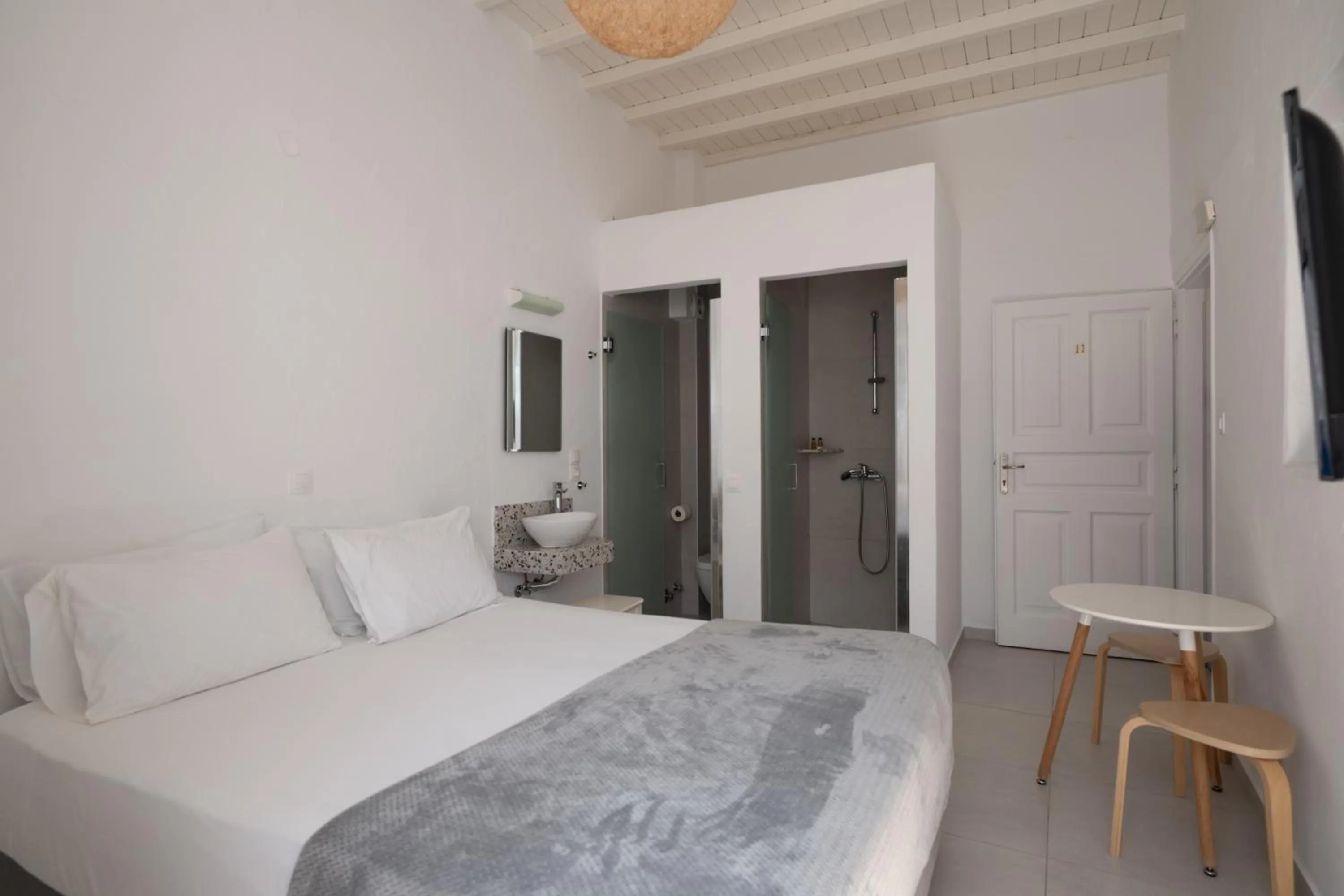 Bed in Madres Houses