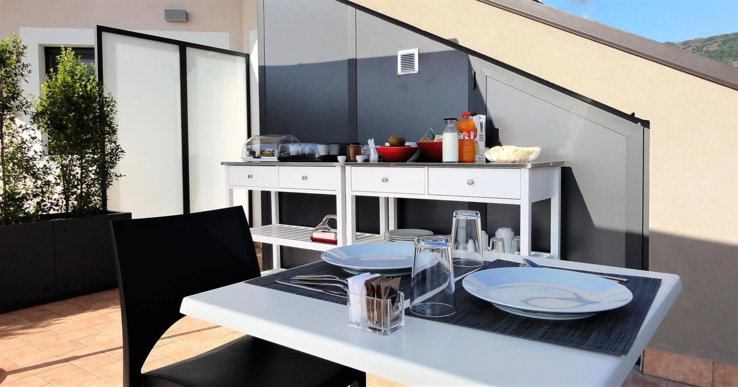 Breakfast in Etna Sunrise b&b