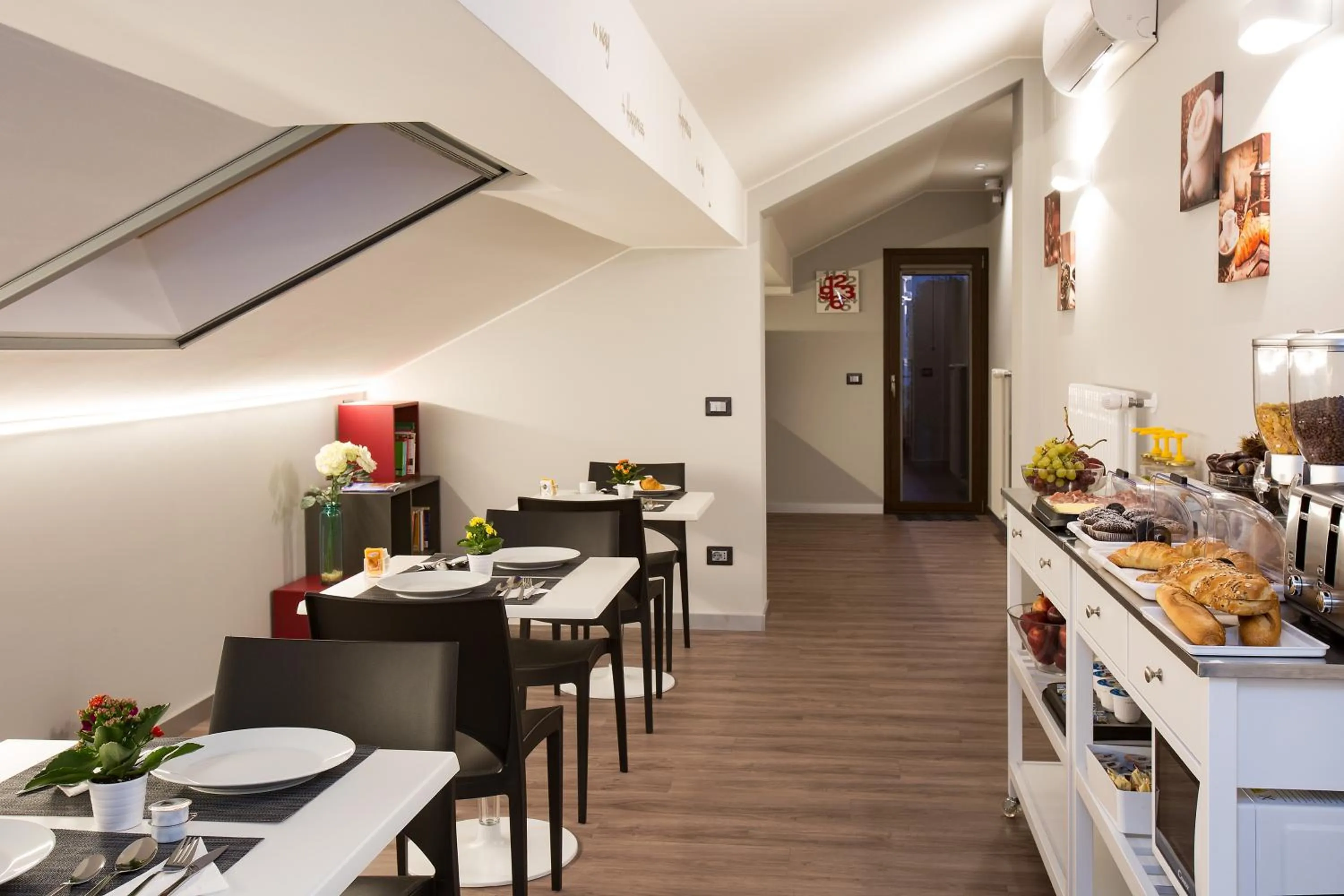 Dining area in Etna Sunrise b&b