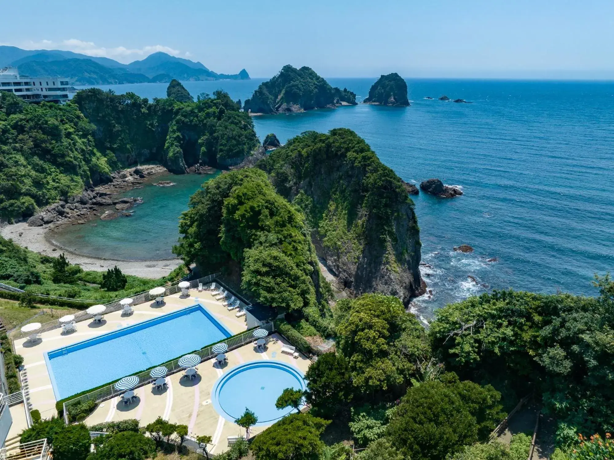 Swimming pool in Dogashima New Ginsui Swimming pool in Dogashima New Ginsui