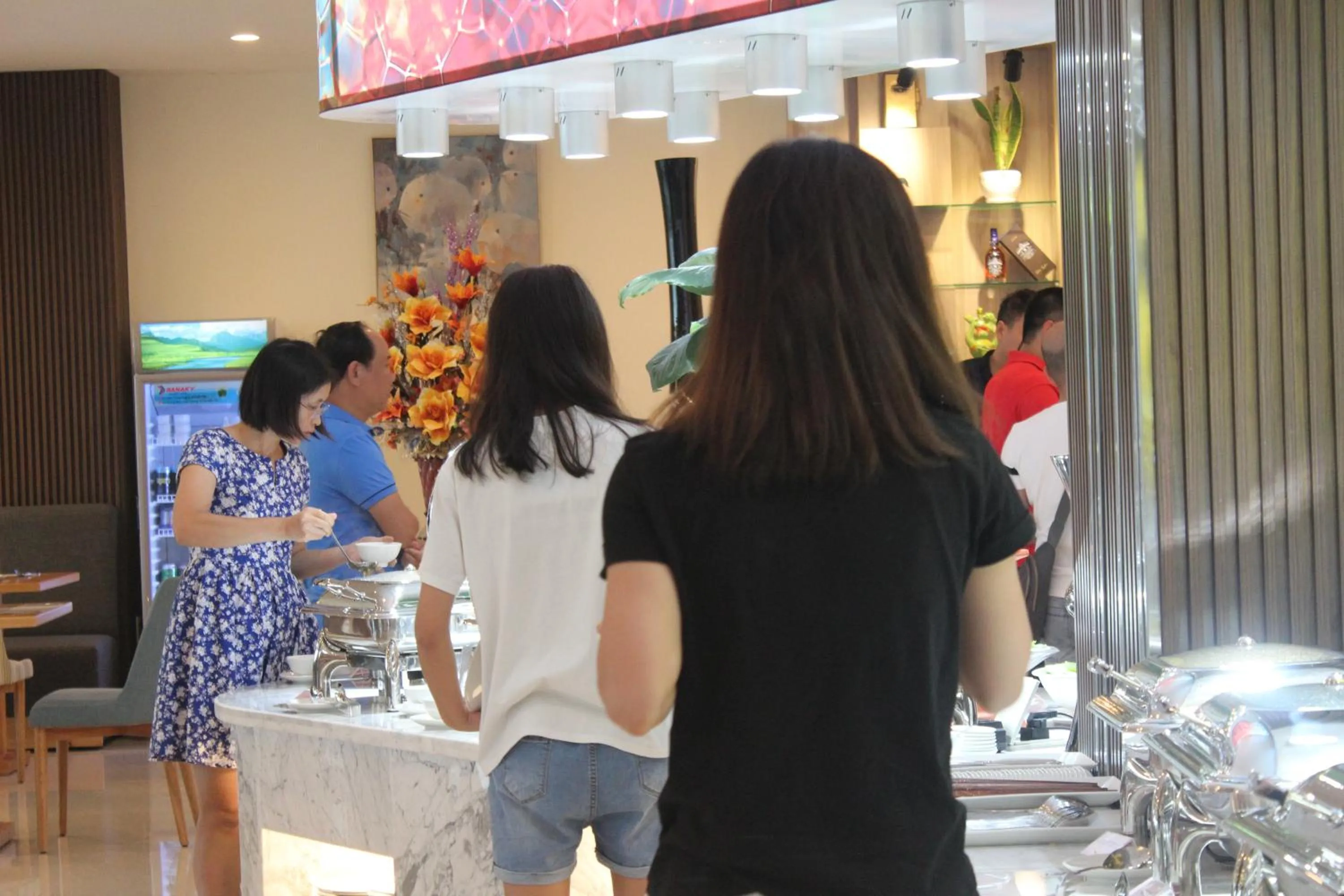 Breakfast in Lake View Hotel