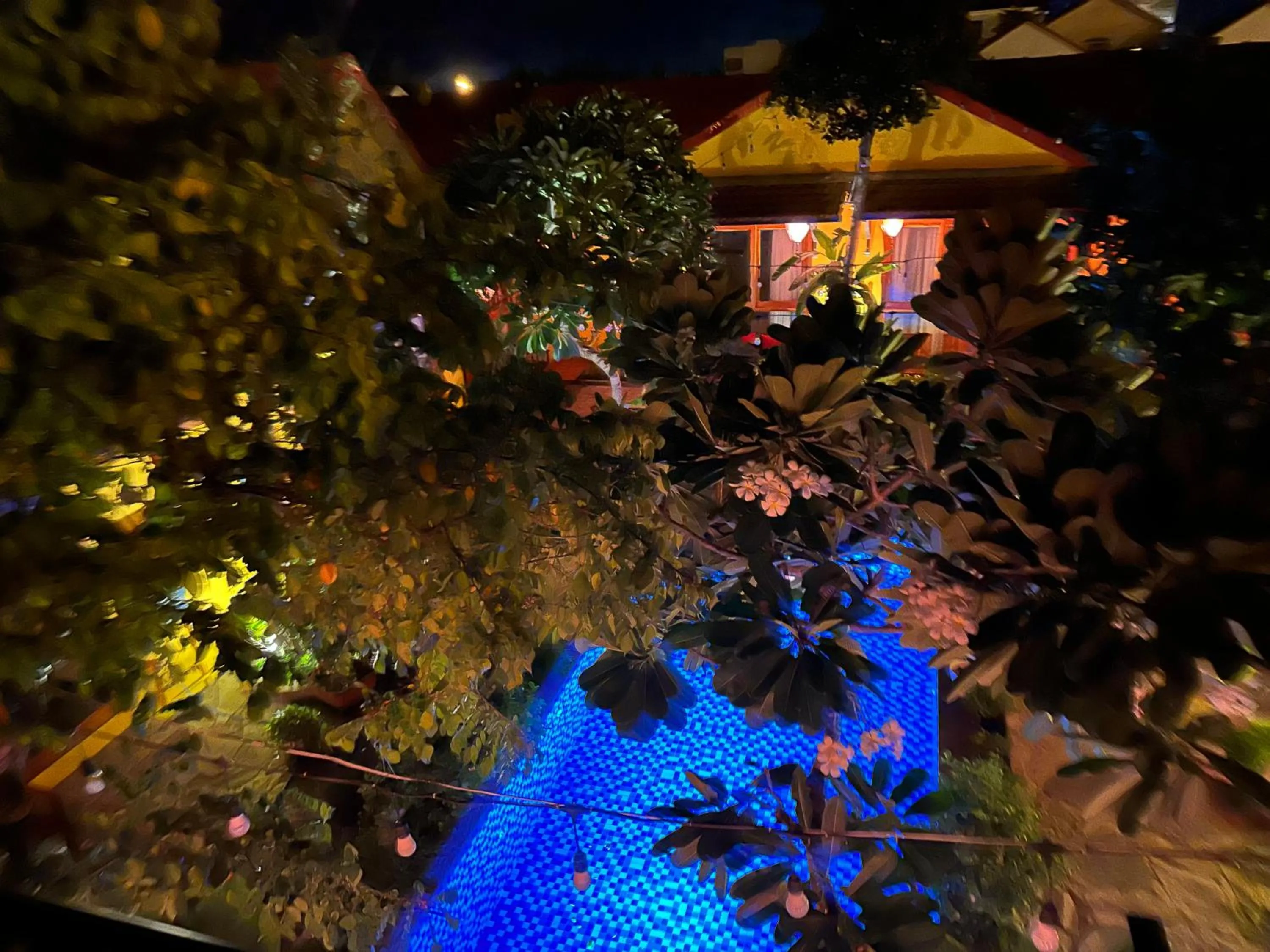 Night in La Belle An Bang Seaside Hideaway