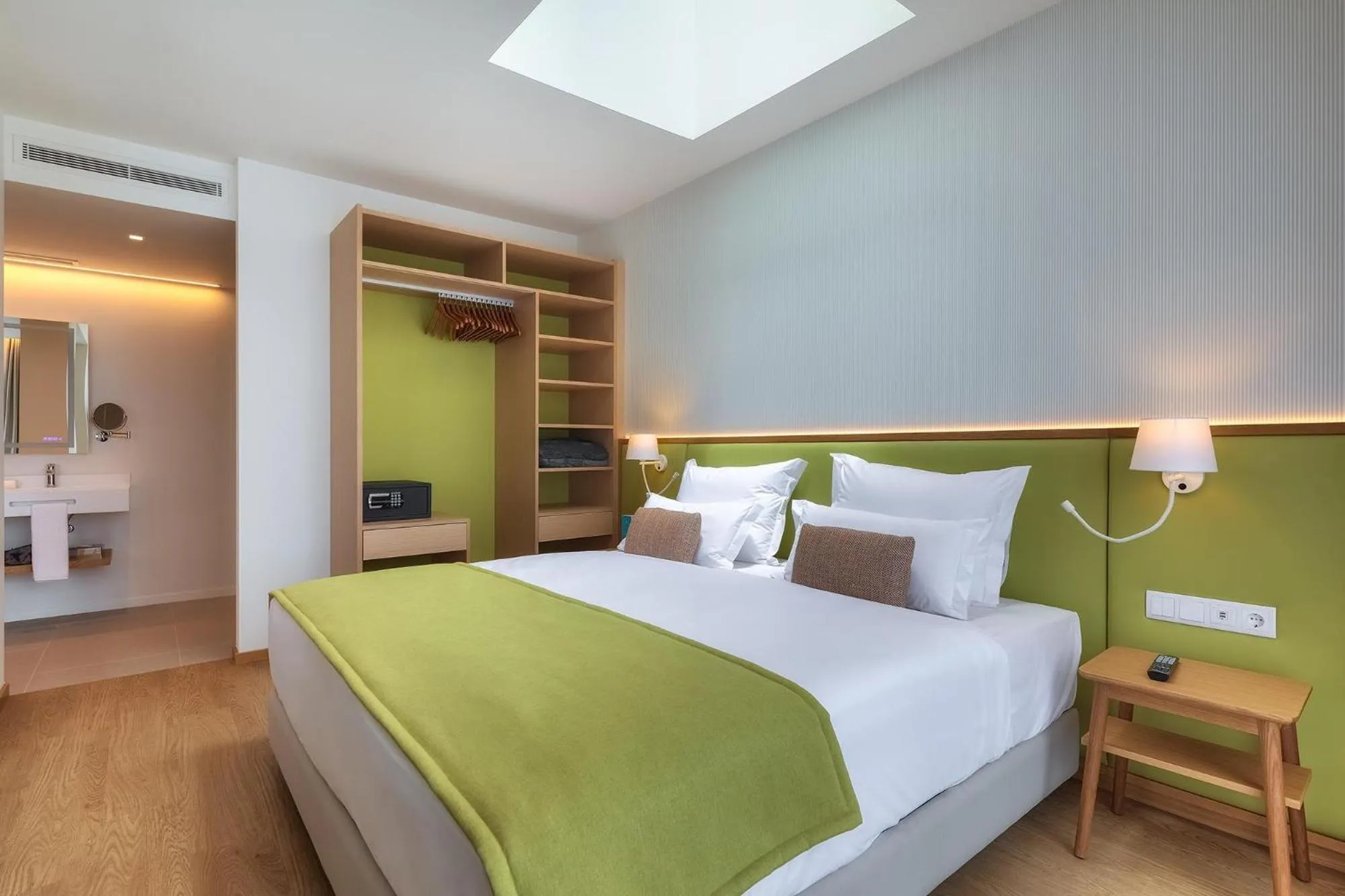 Photo of the whole room, Bed in Sentido Galomar - Adults Only