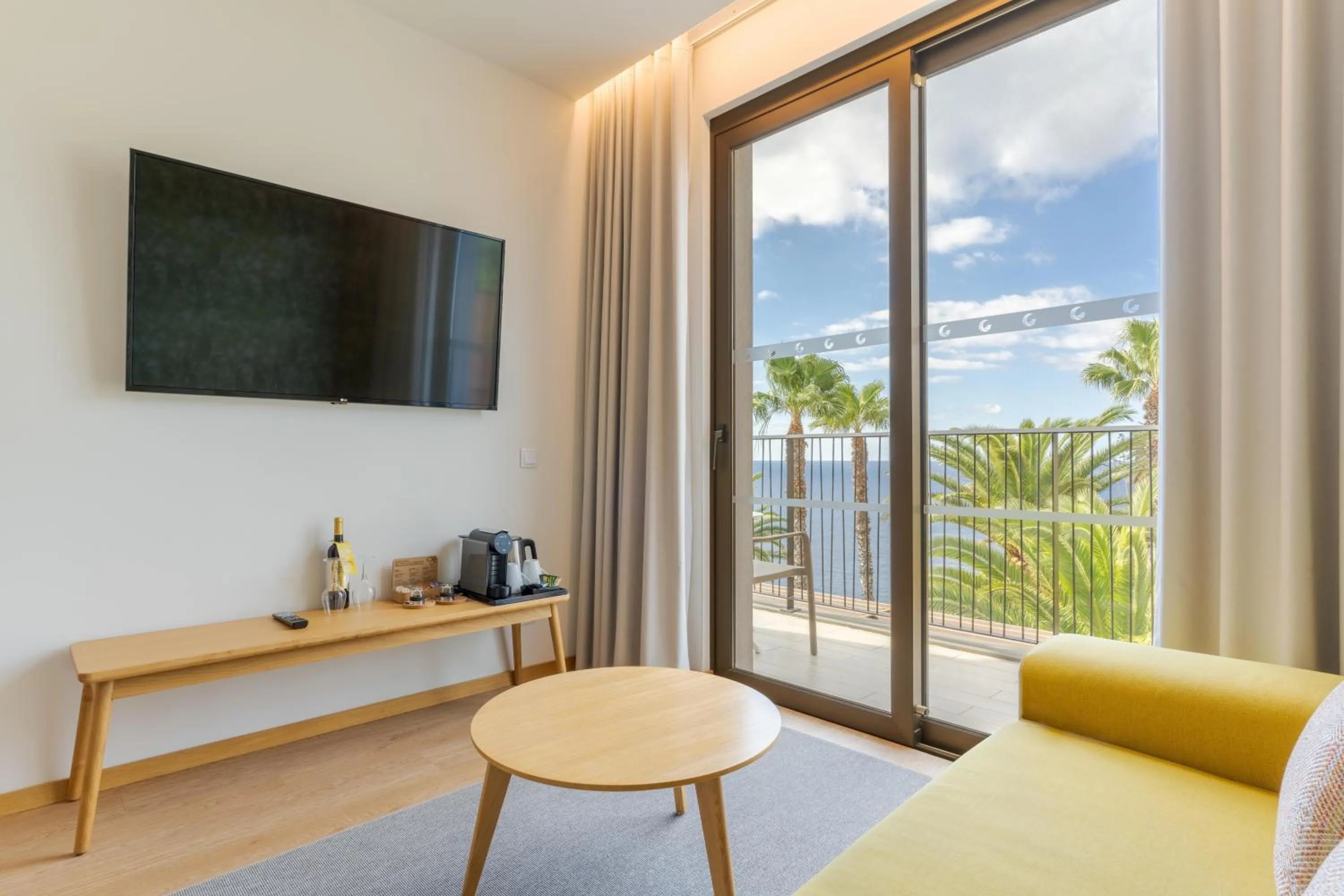 Photo of the whole room in Sentido Galomar - Adults Only