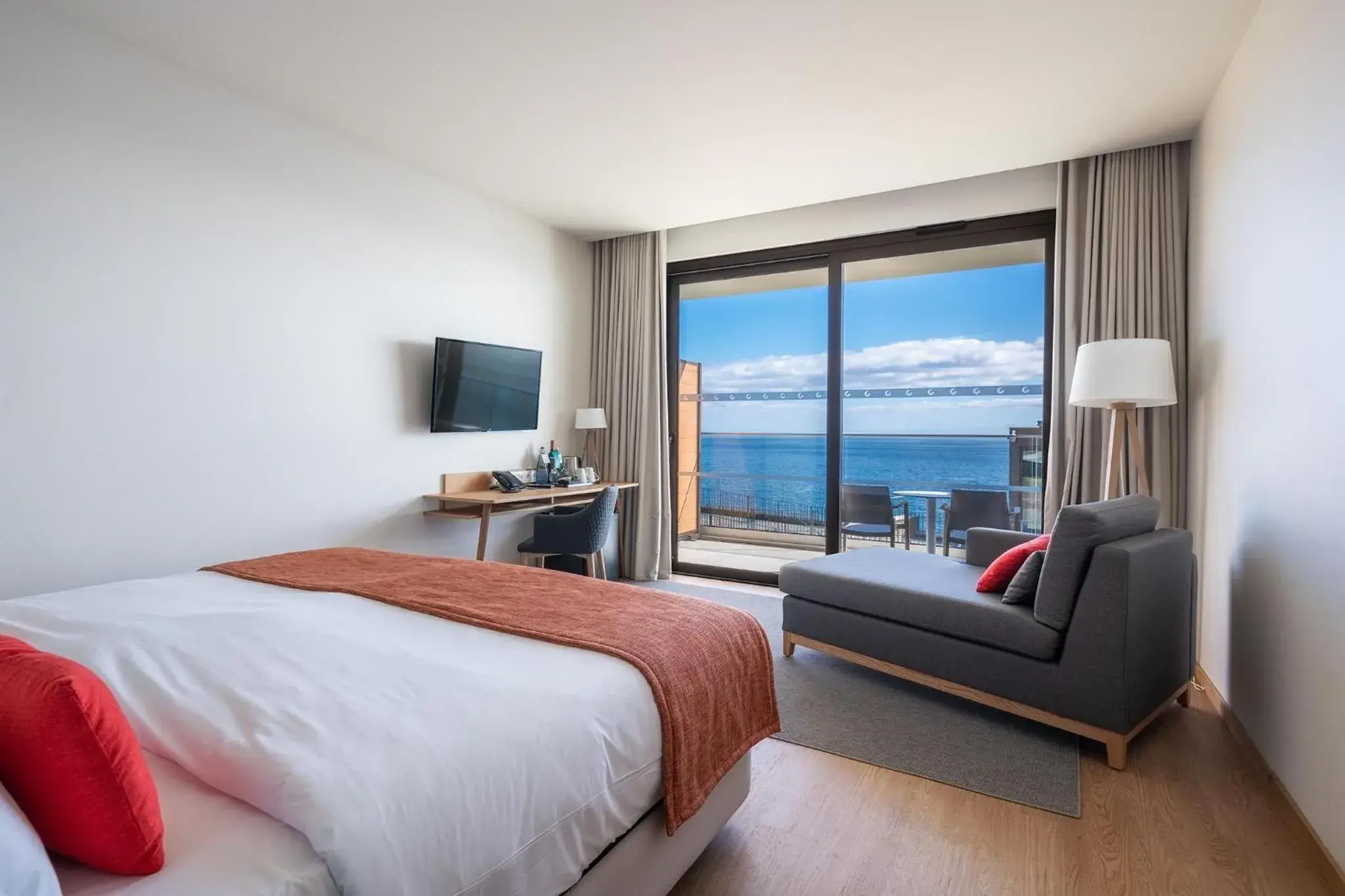 Deluxe Twin Room with Sea View in Sentido Galomar - Adults Only Deluxe Twin Room with Sea View in Sentido Galomar - Adults Only