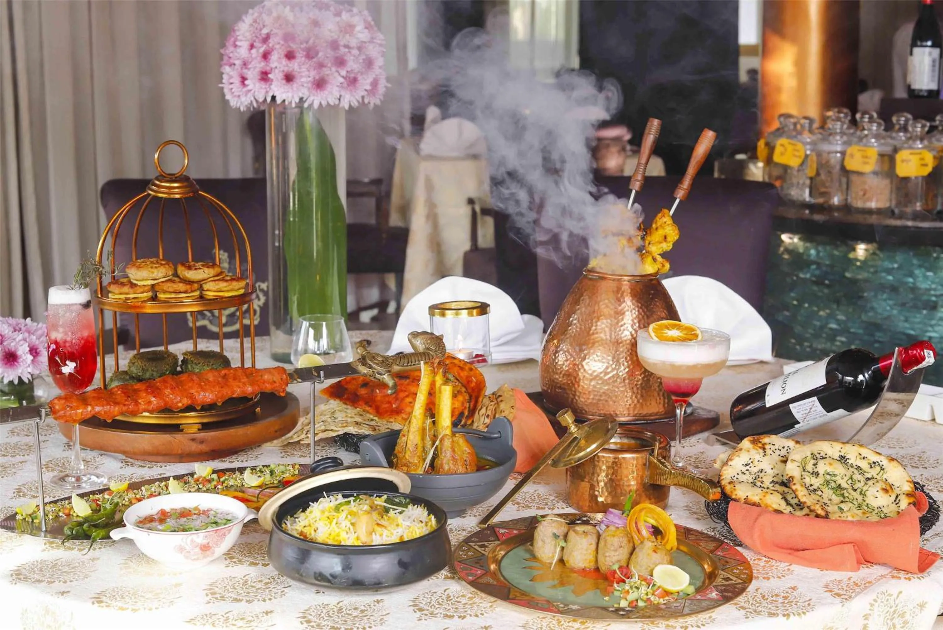 Food and drinks in Radisson Blu MBD Hotel Noida