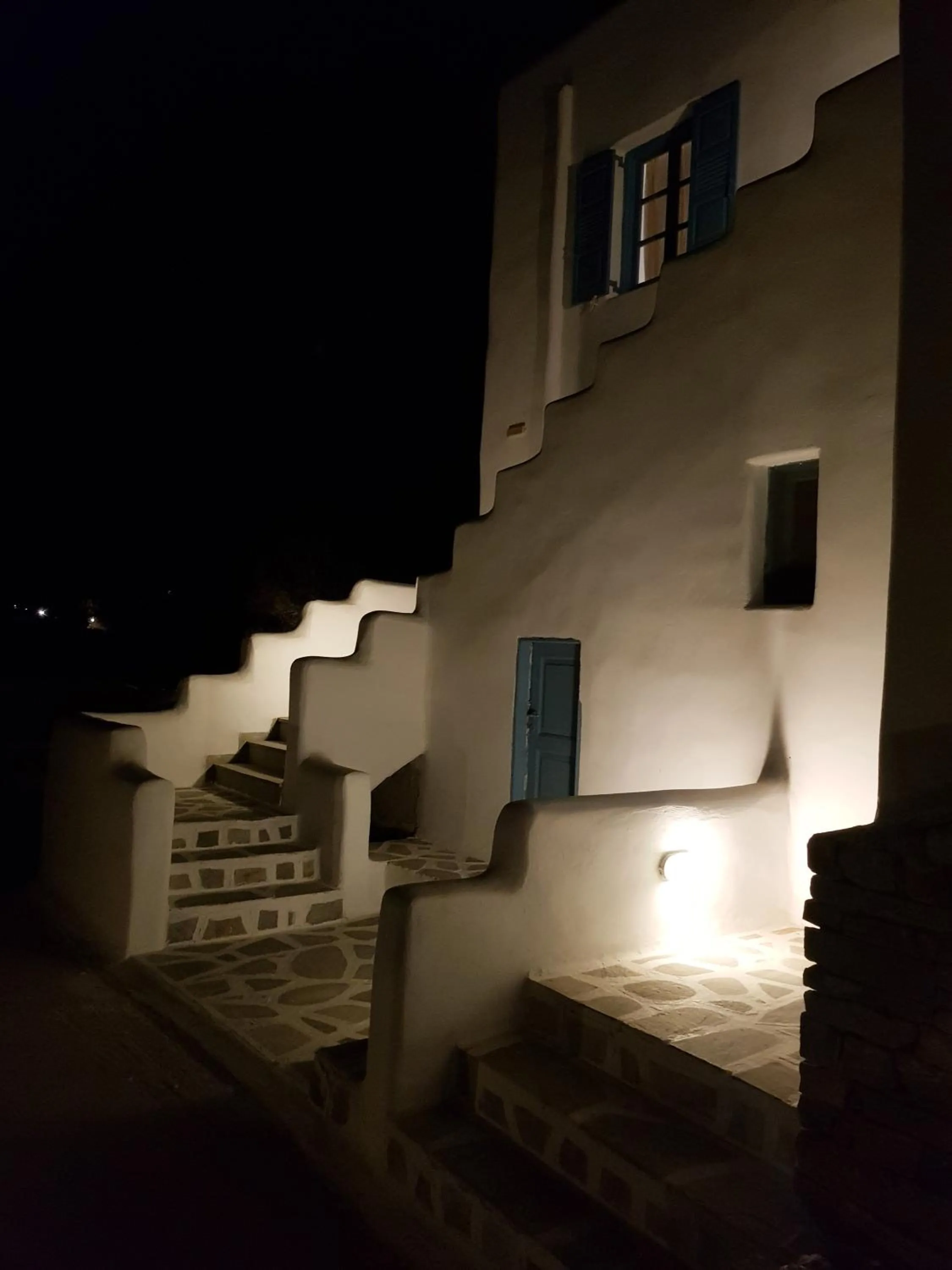 Glaros Hotel (By The Sea)