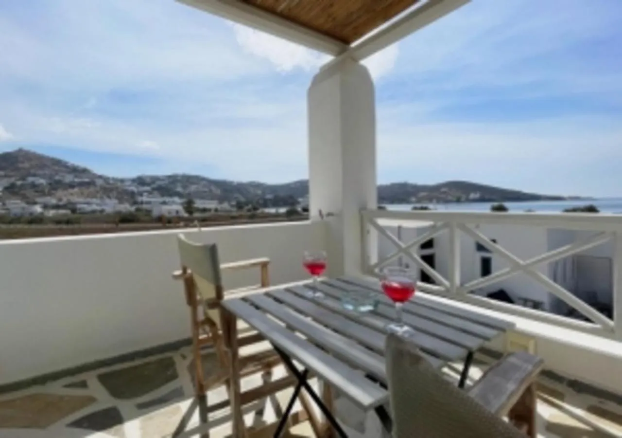 Glaros Hotel (By The Sea)