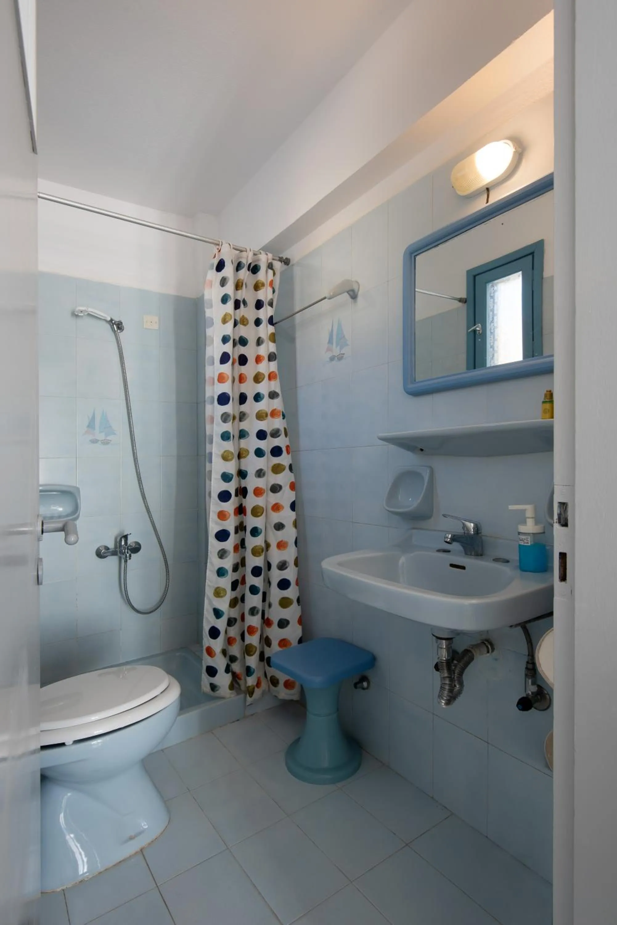 Glaros Hotel (By The Sea)