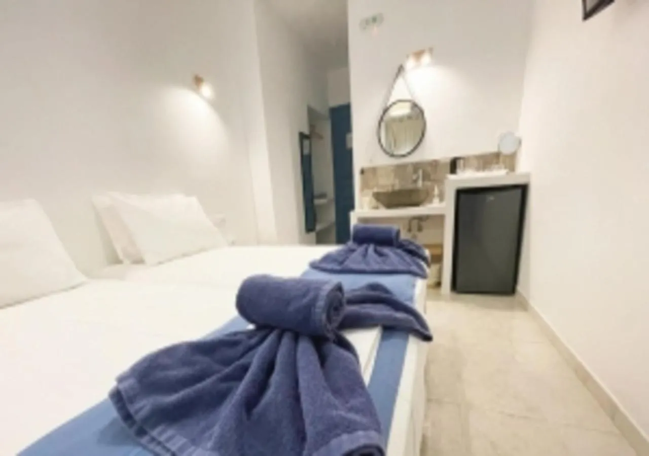 Bed in Glaros Hotel (By The Sea)