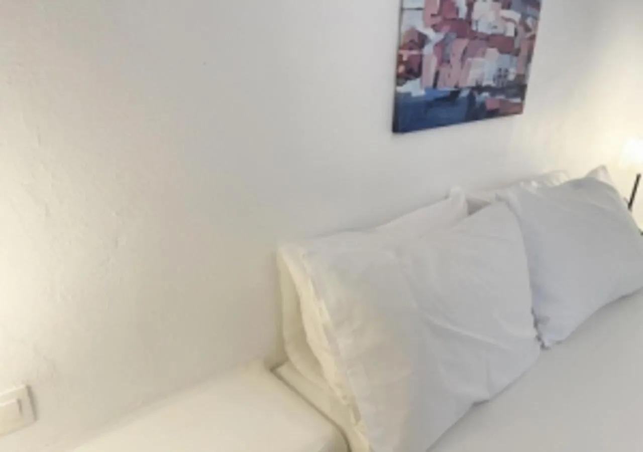 Bed in Glaros Hotel (By The Sea)