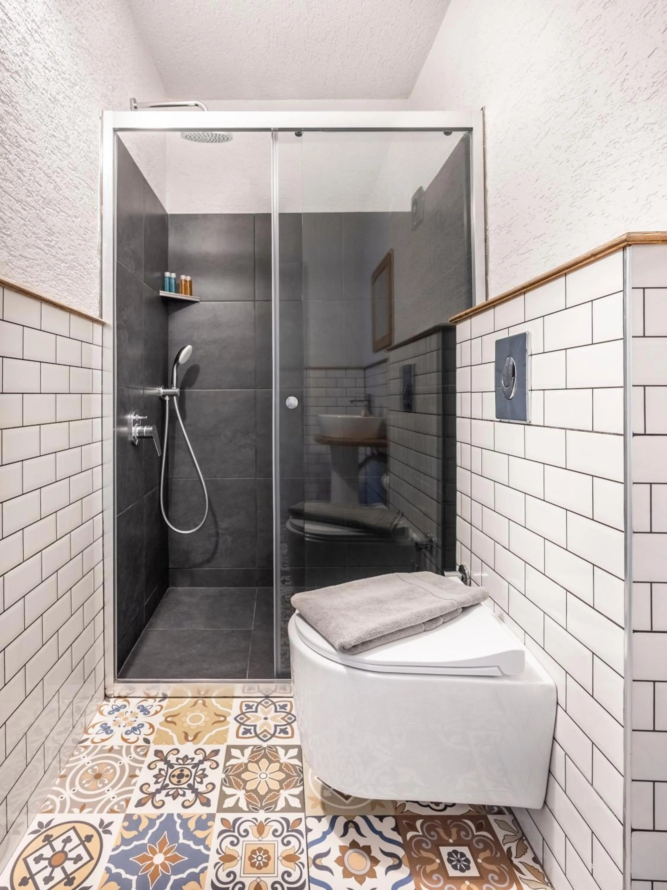 Toilet in The Poyz Hotel Bodrum