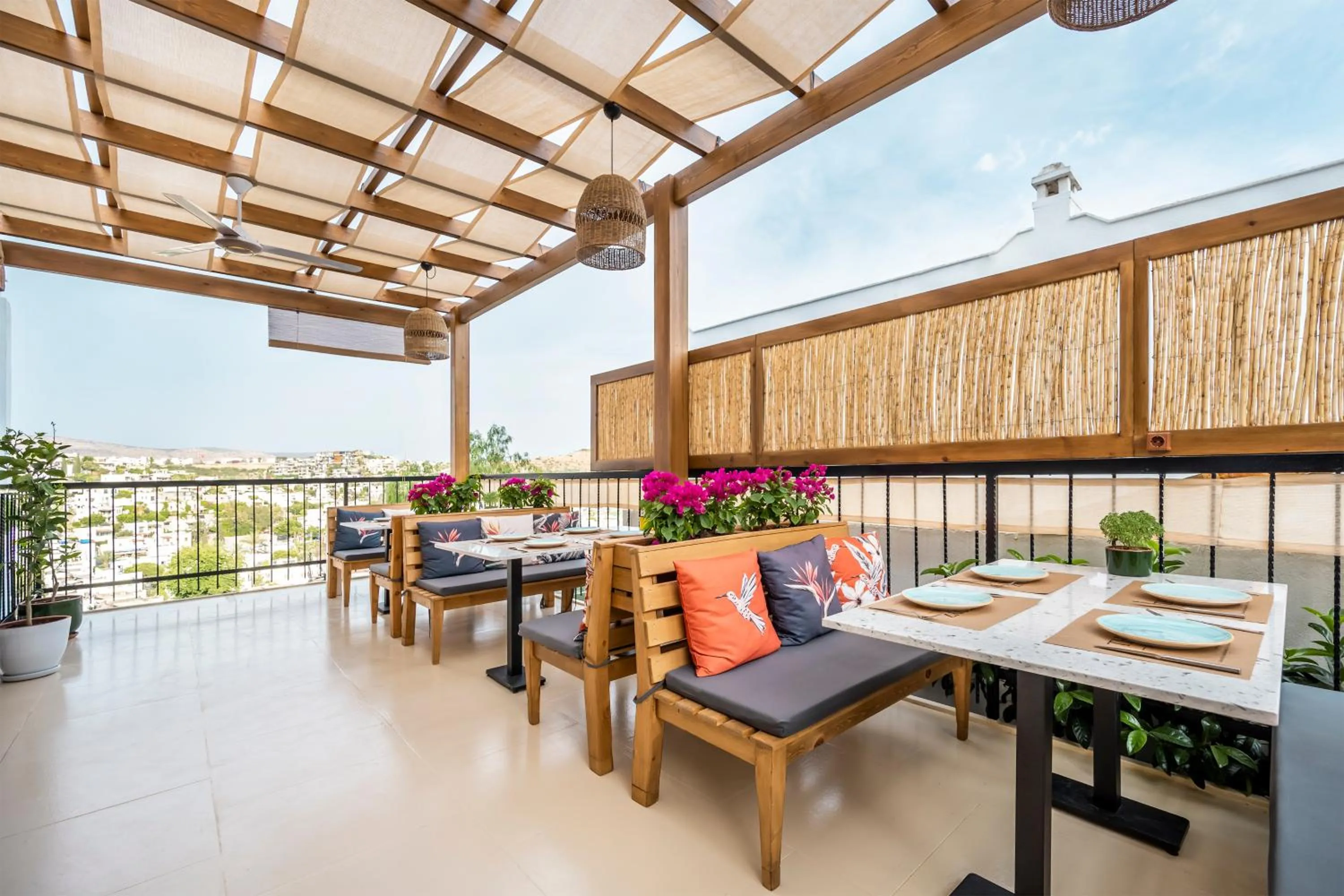 Restaurant/places to eat in The Poyz Hotel Bodrum