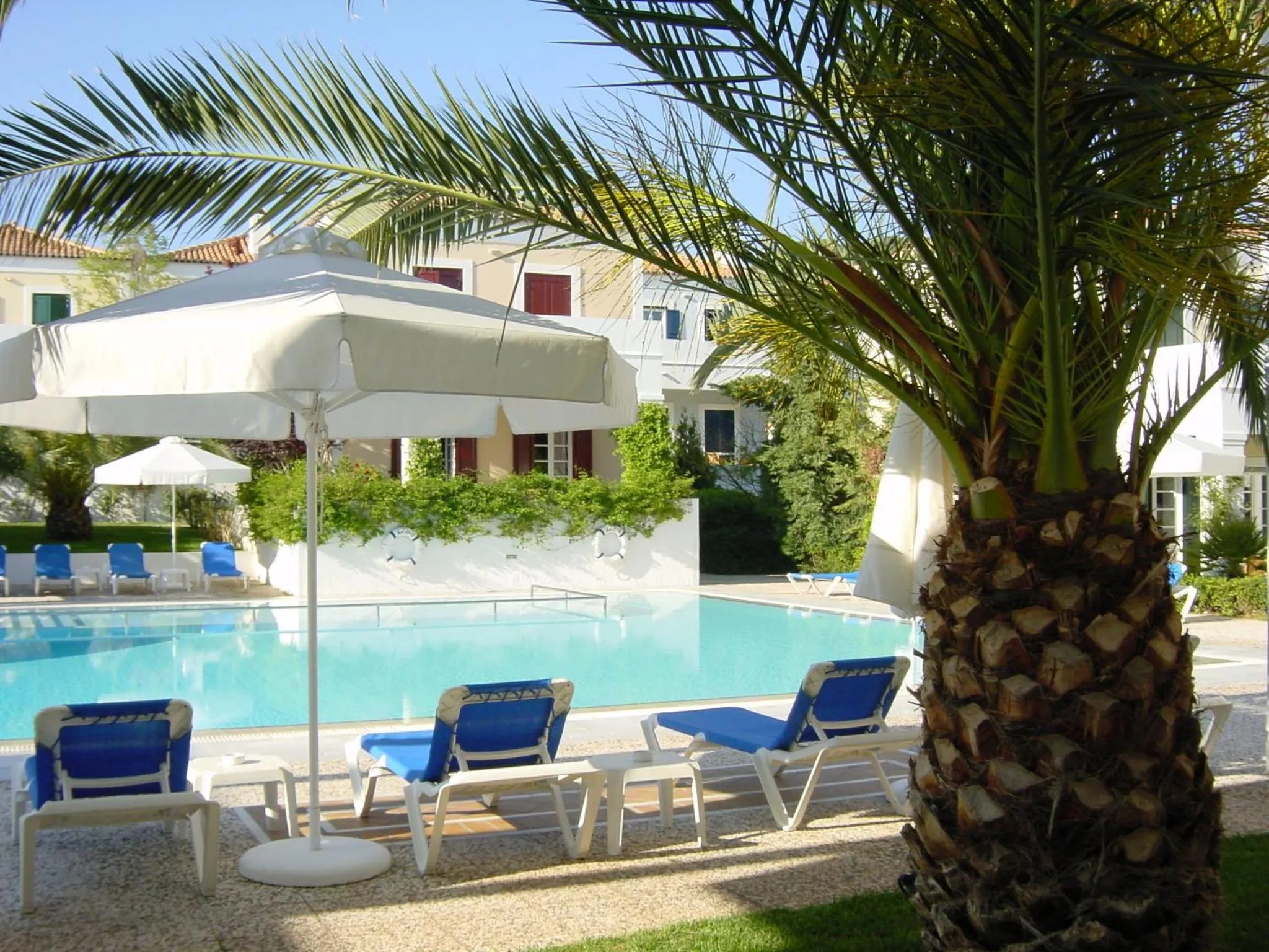 Swimming pool in Nissia Traditional Residences Spetses